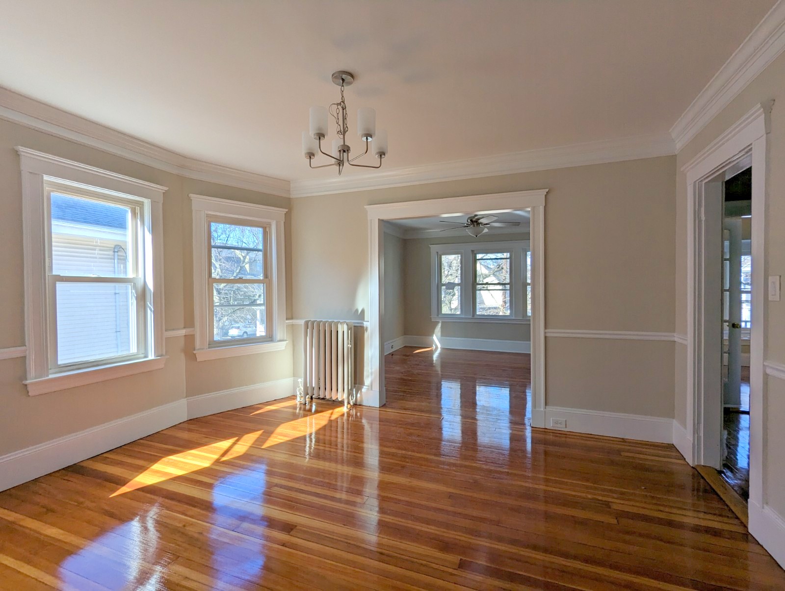 35 Trowbridge St, Arlington