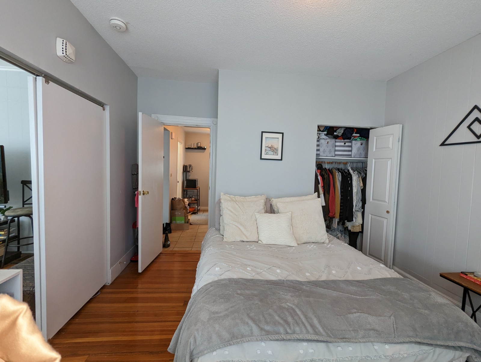 69 Raymond Ave, Teele Square