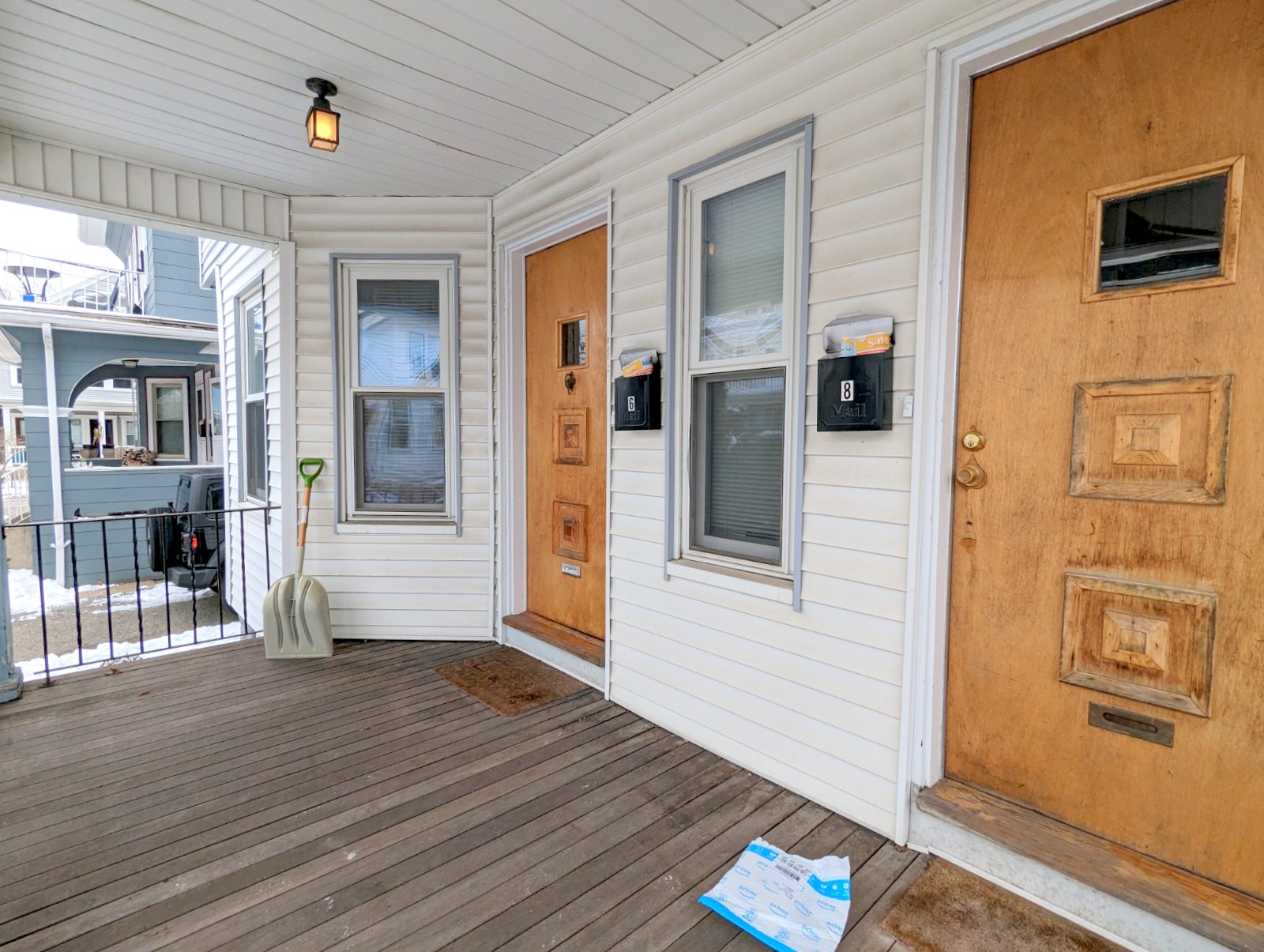 6 Bradford Ave, Medford