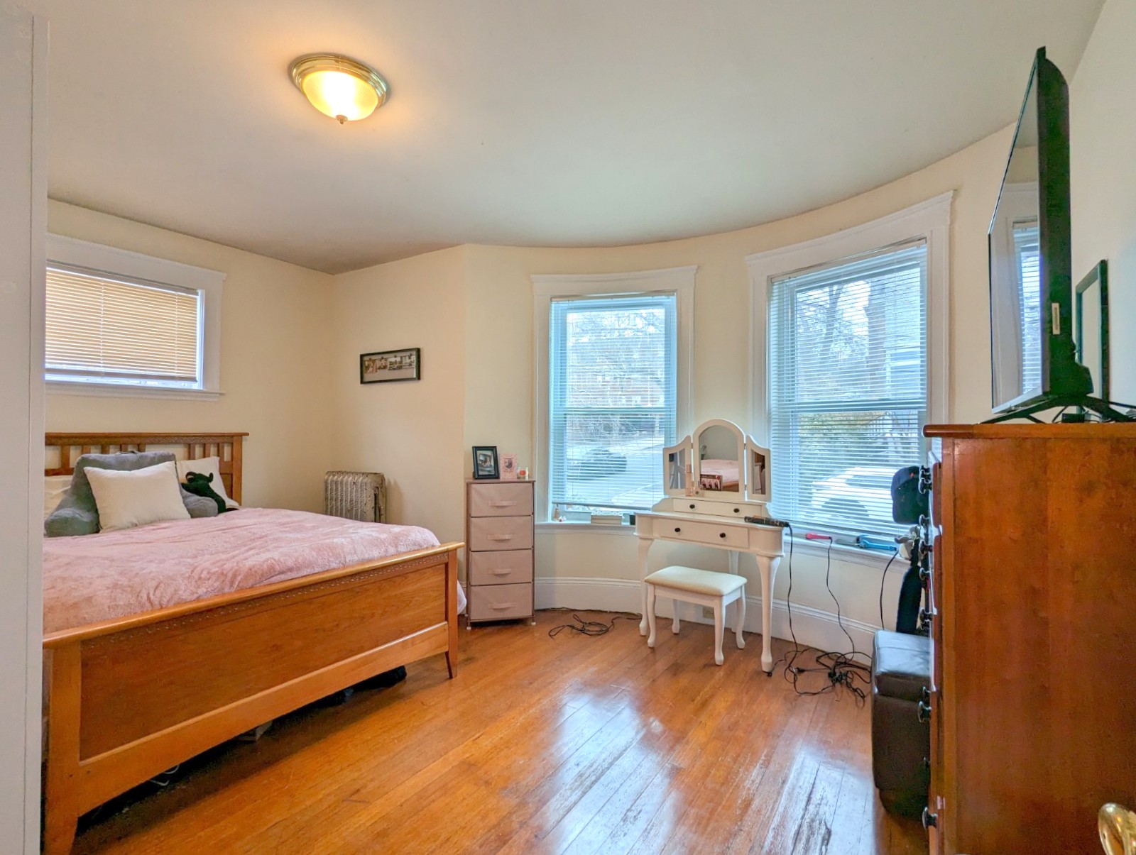 18 Sanborn Ave, Union Square