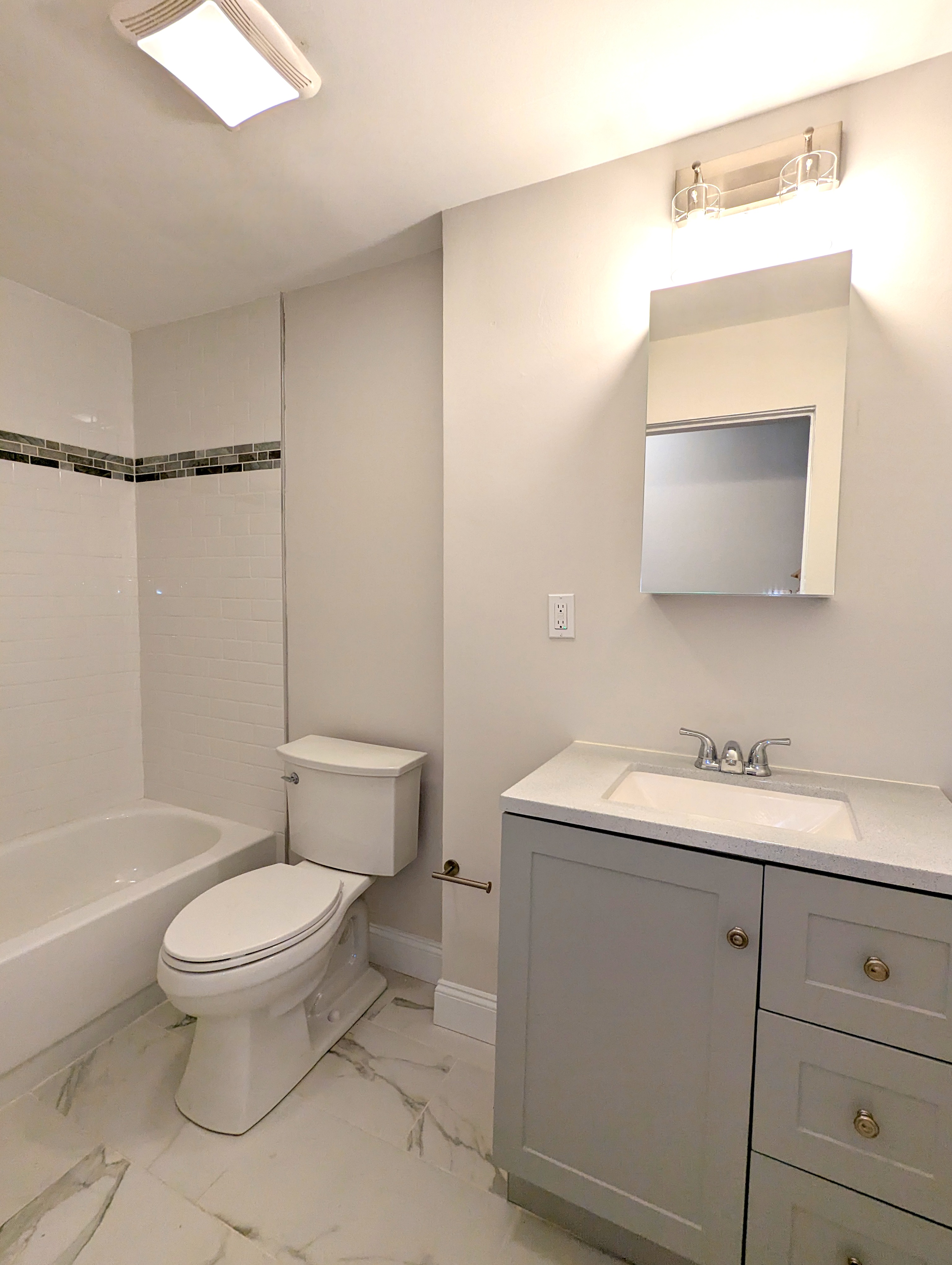 16 Warren Ave, Union Square