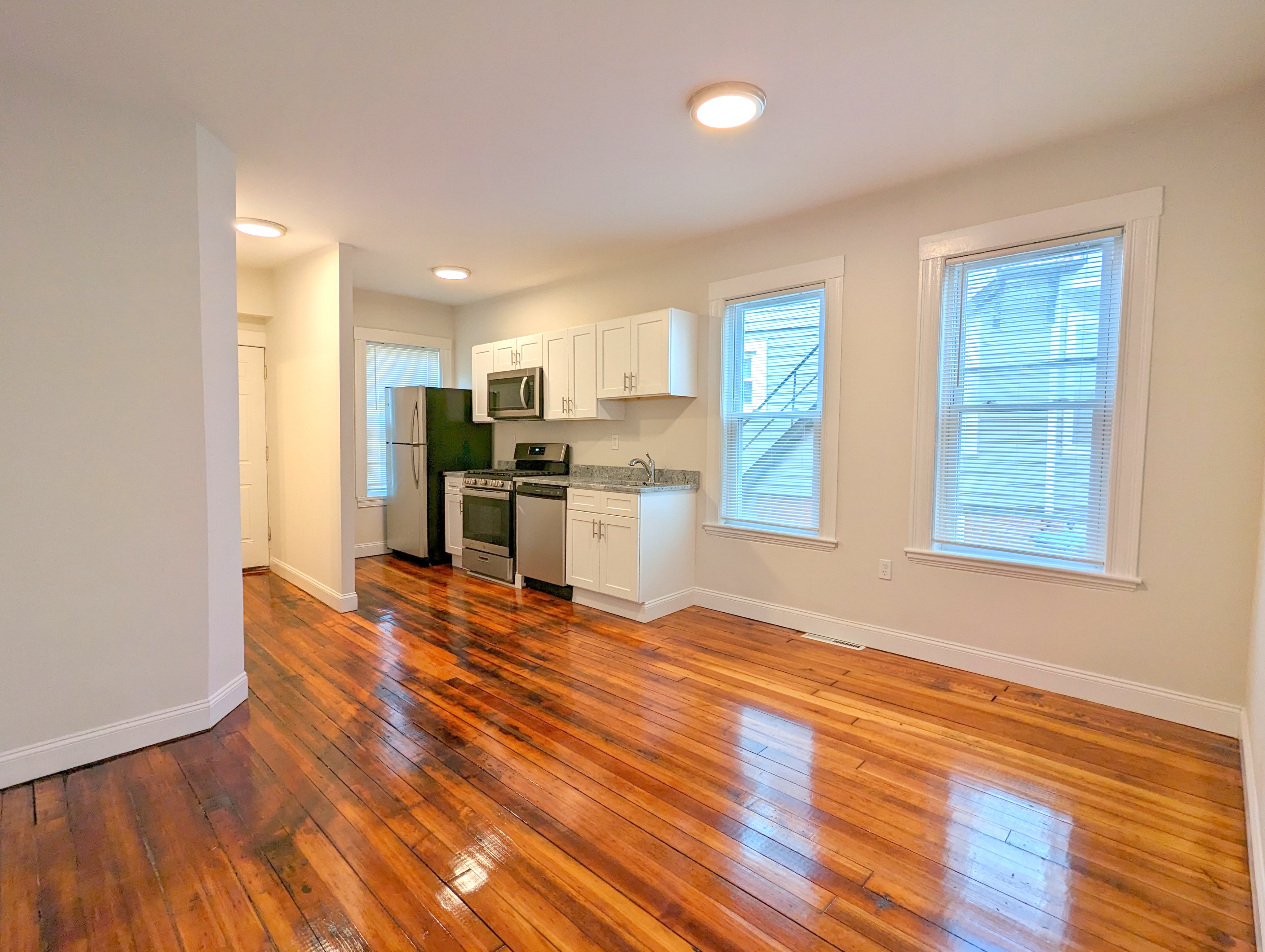 16 Warren Ave, Union Square