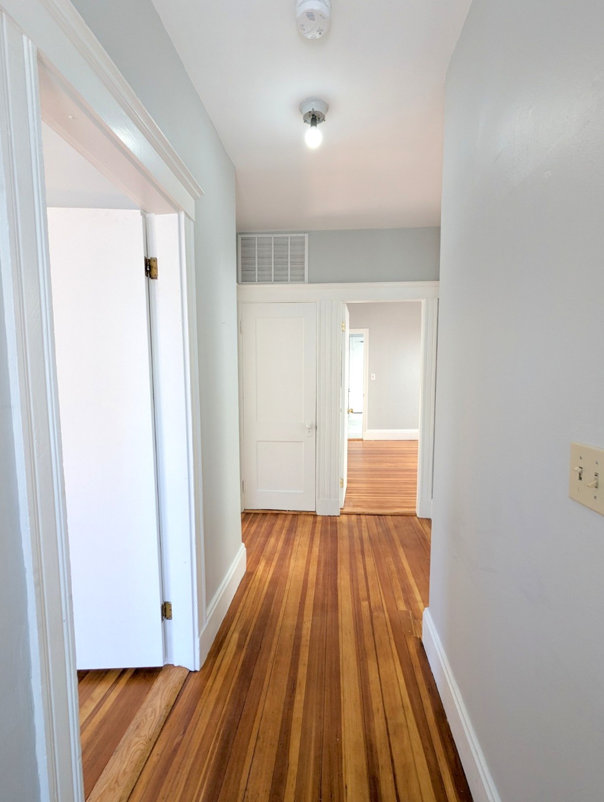 14 Belknap St, Teele Square