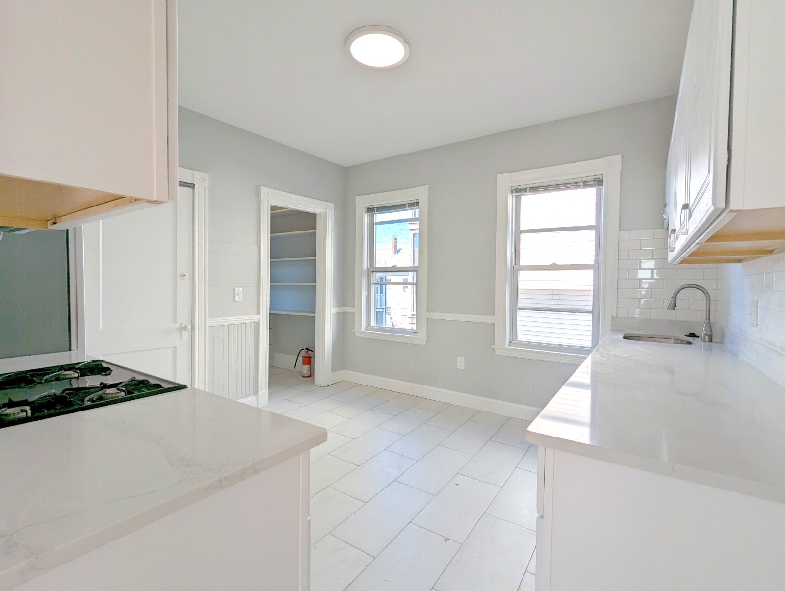 14 Belknap St, Teele Square