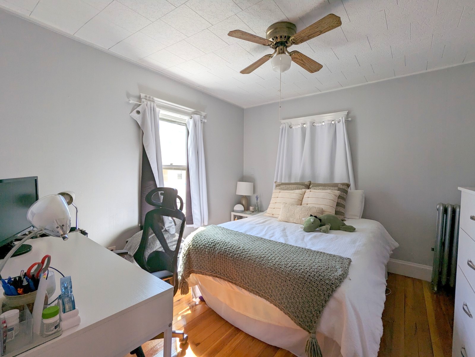 88 Frederick Ave, Medford