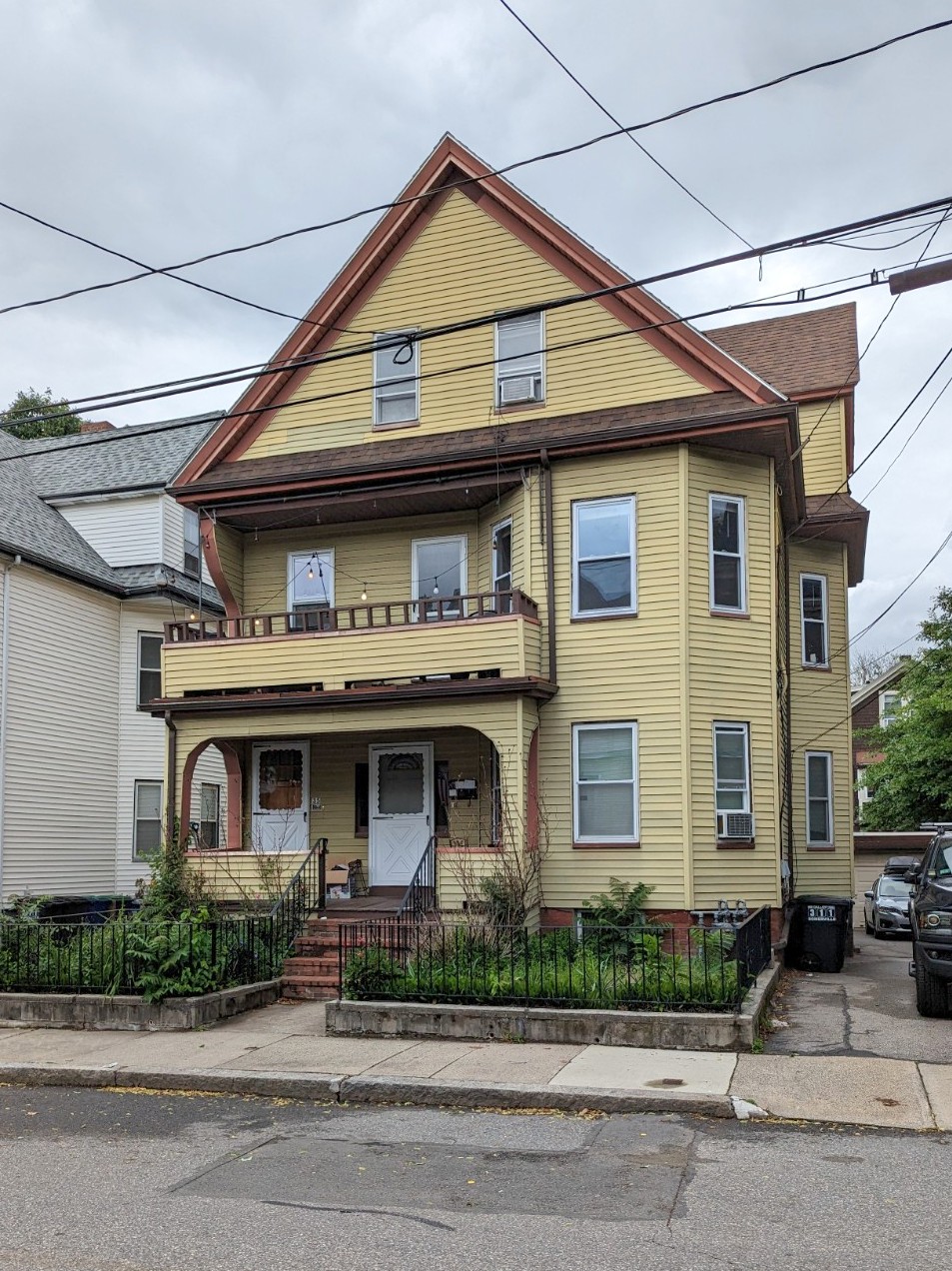 35 Pearson Rd, Somerville