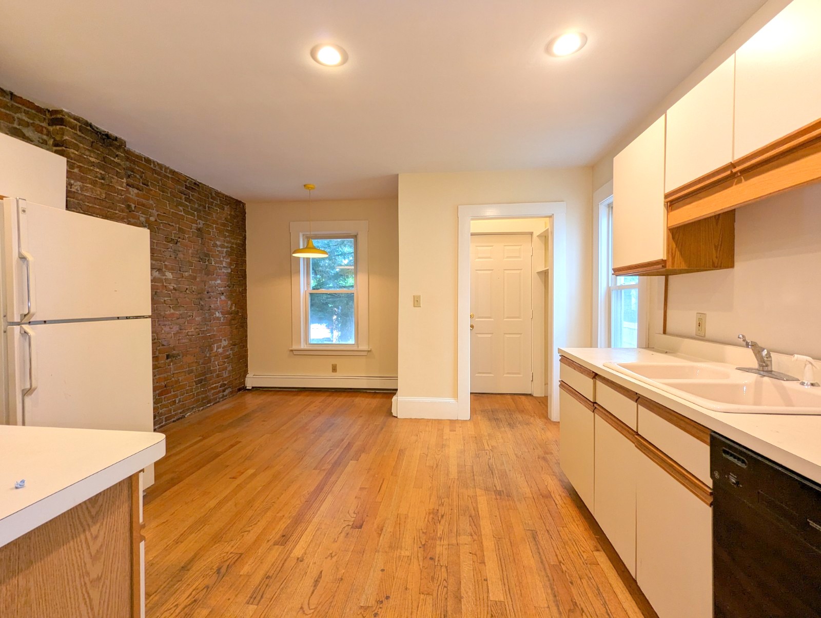 15 Howe St, Gilman Square