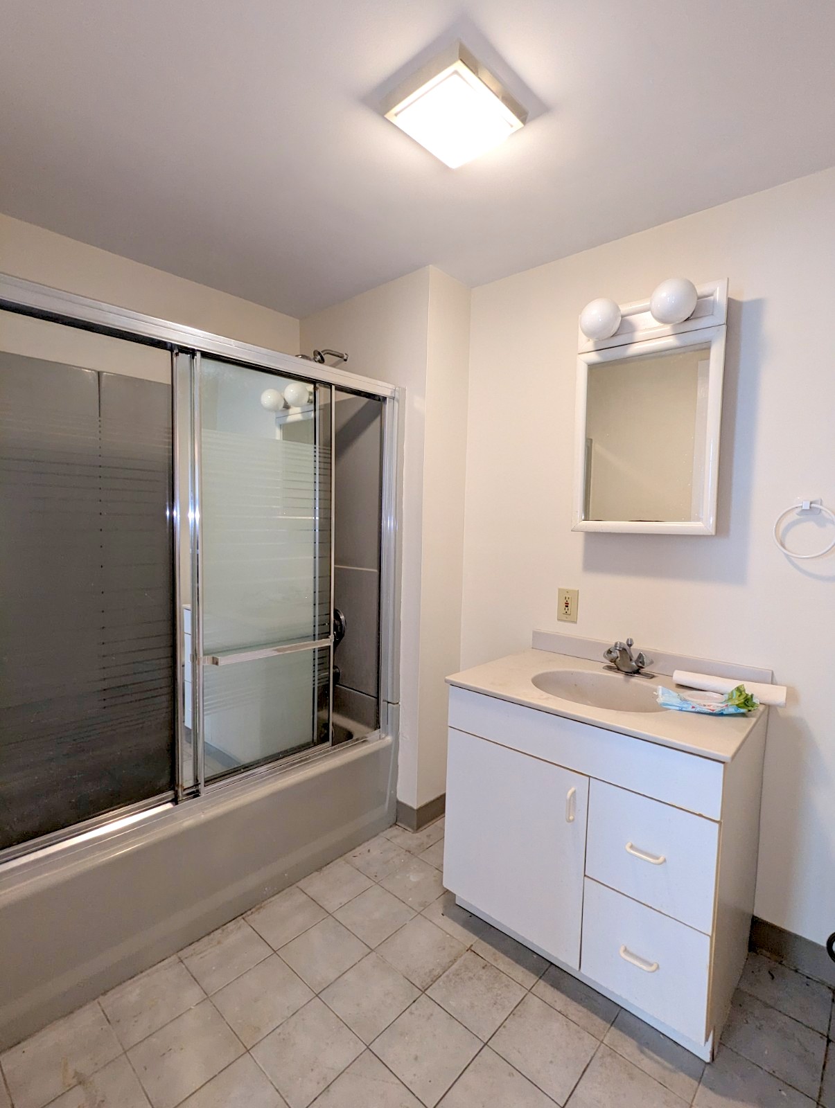 15 Howe St, Gilman Square