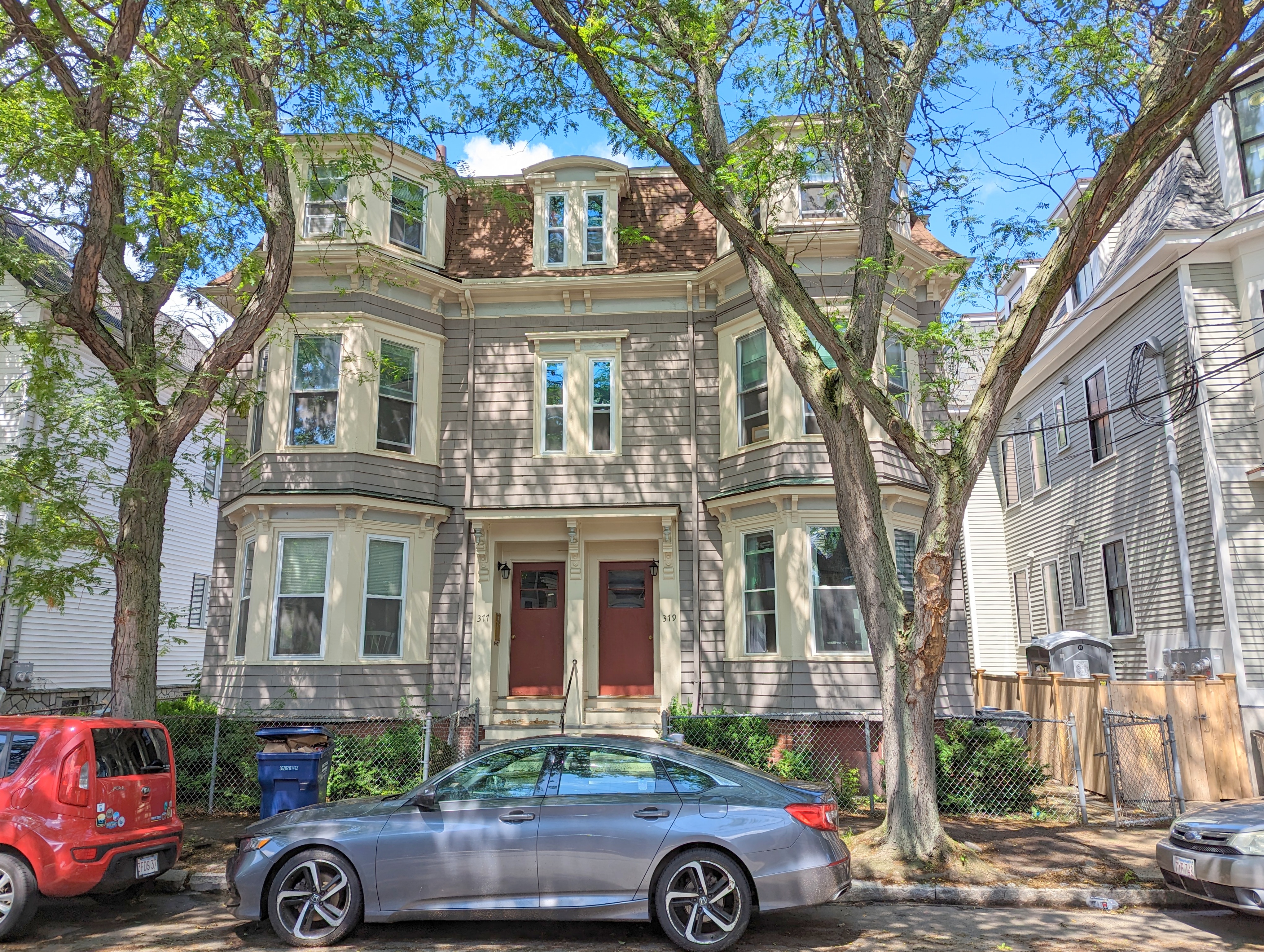 377 Windsor St, Inman Square