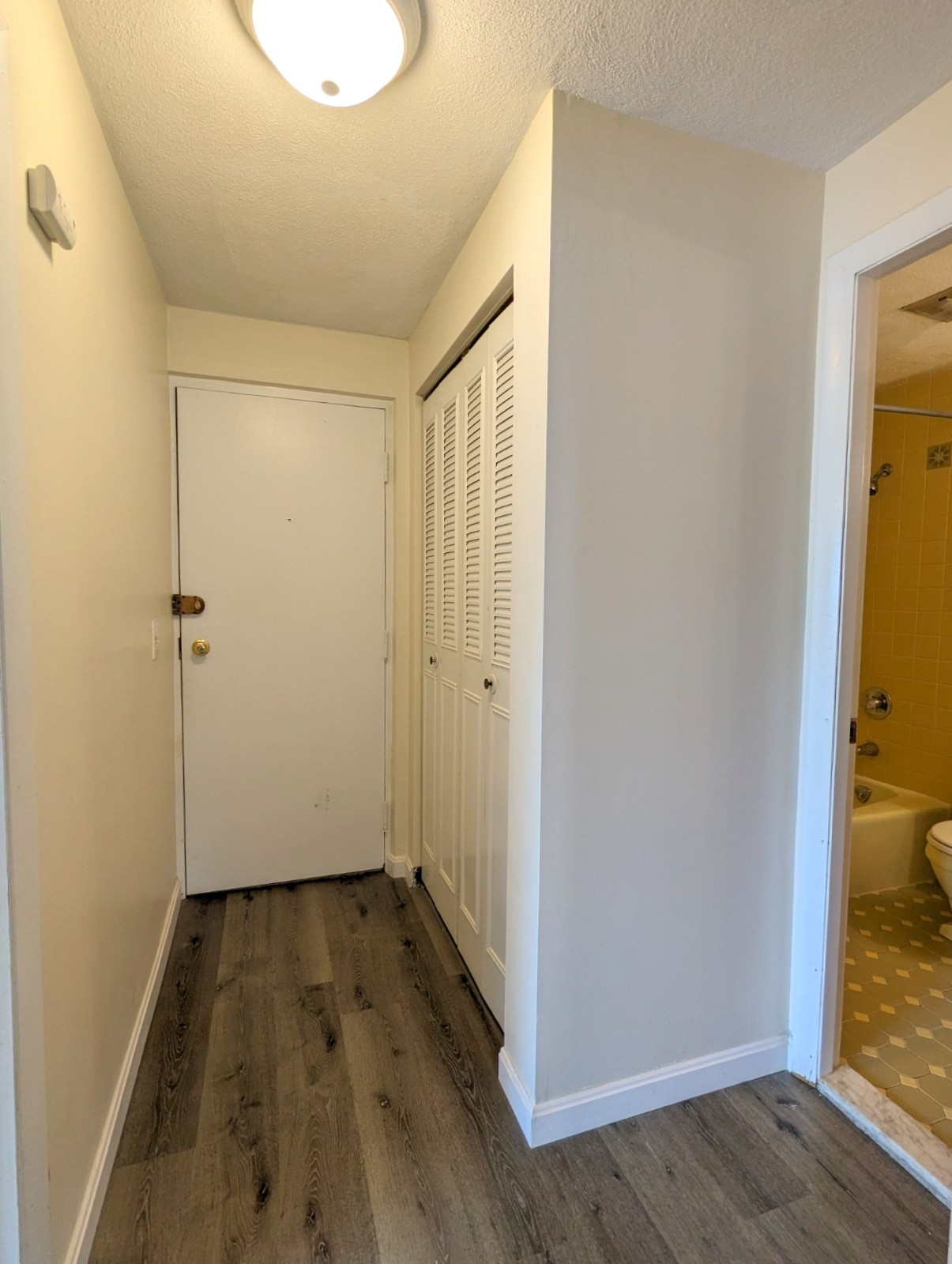 86 Newbury St, Davis Square