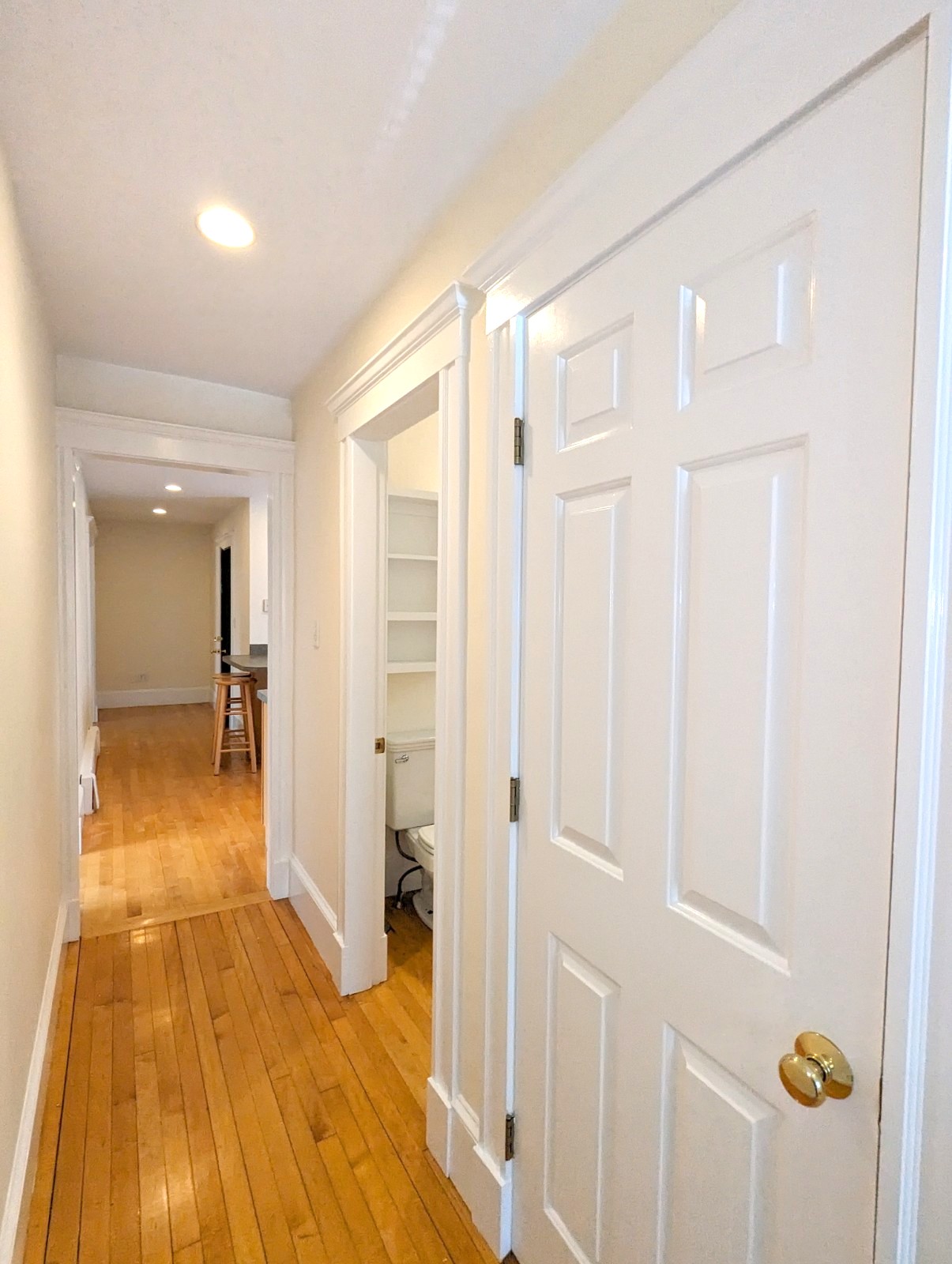 14 Maple Ave, Medford