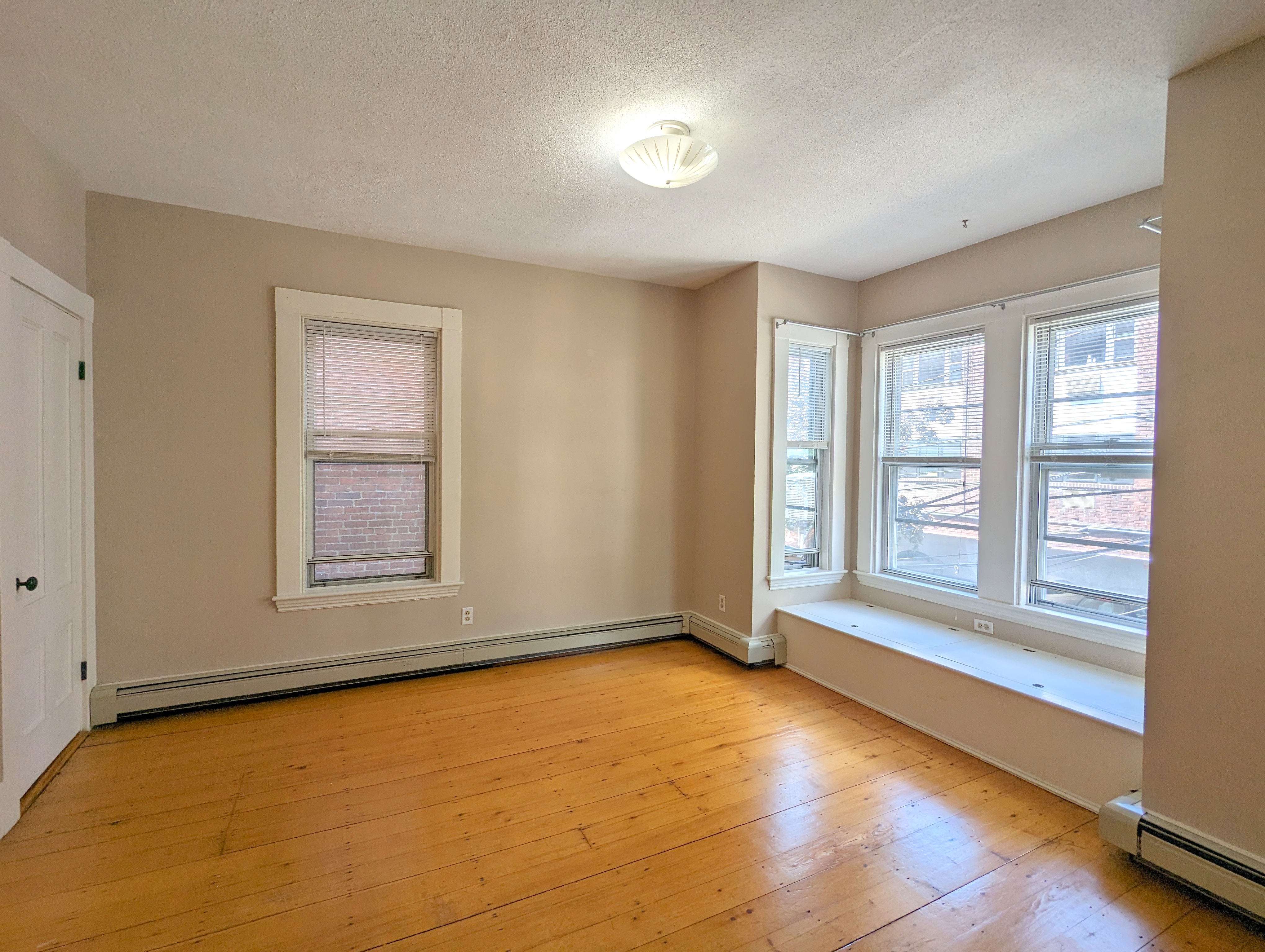 106 Concord Ave, Inman Square