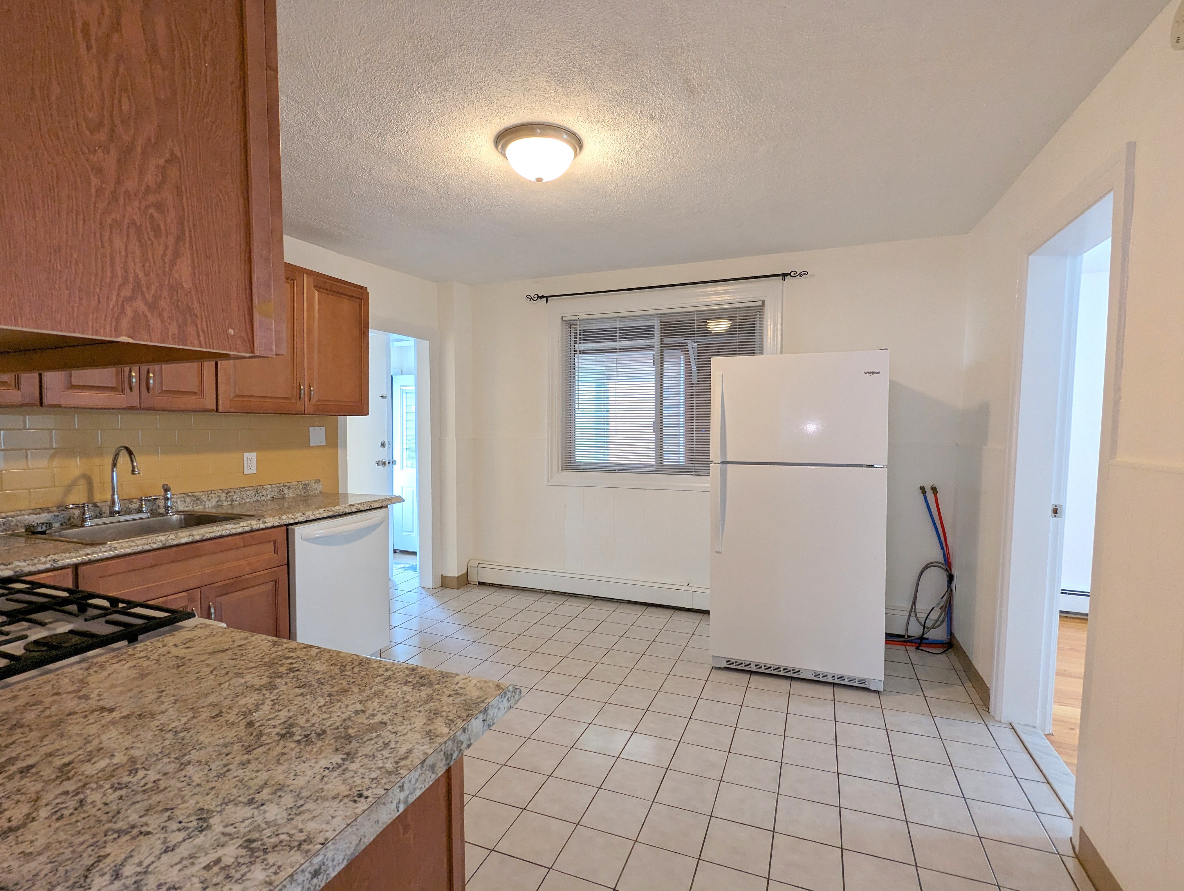 322 Lowell St, Magoun Square