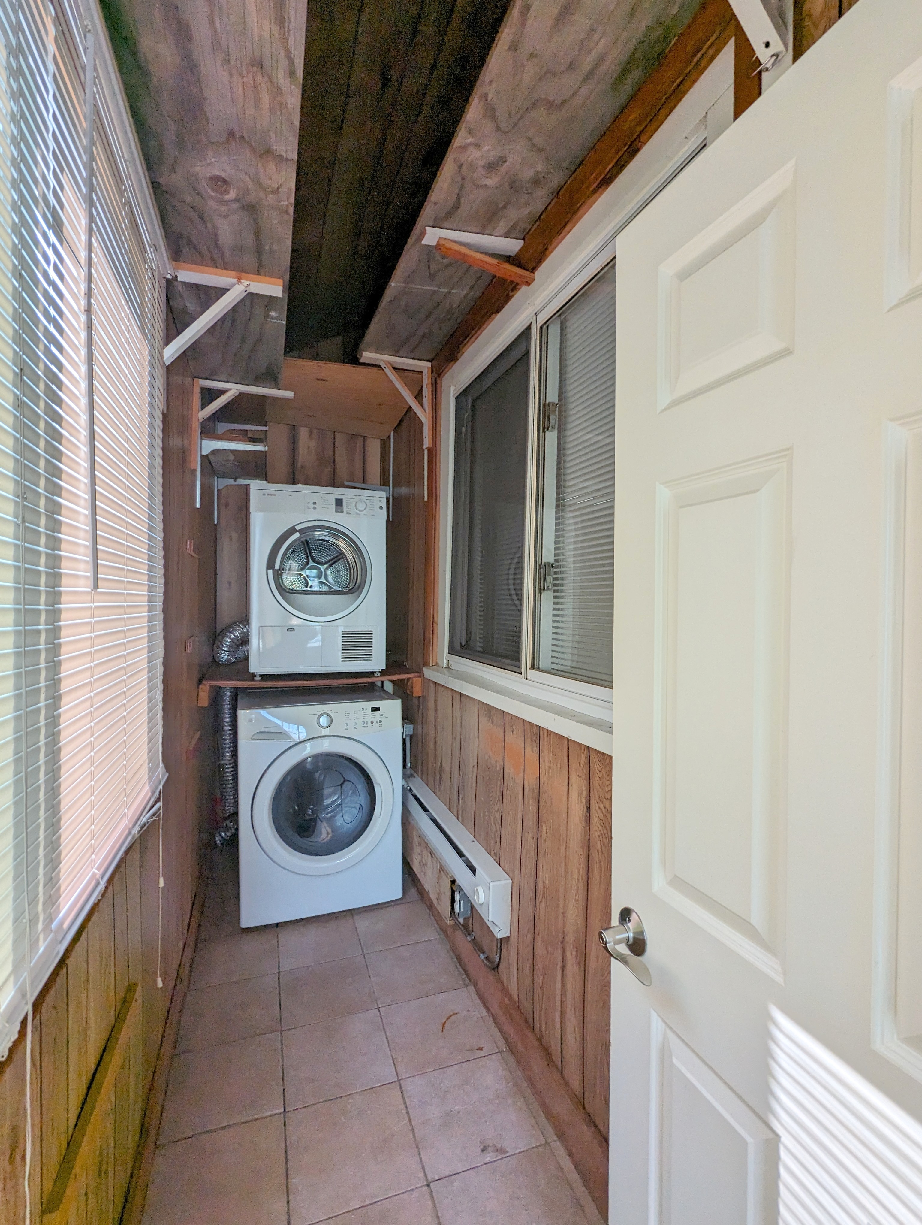 322 Lowell St, Magoun Square