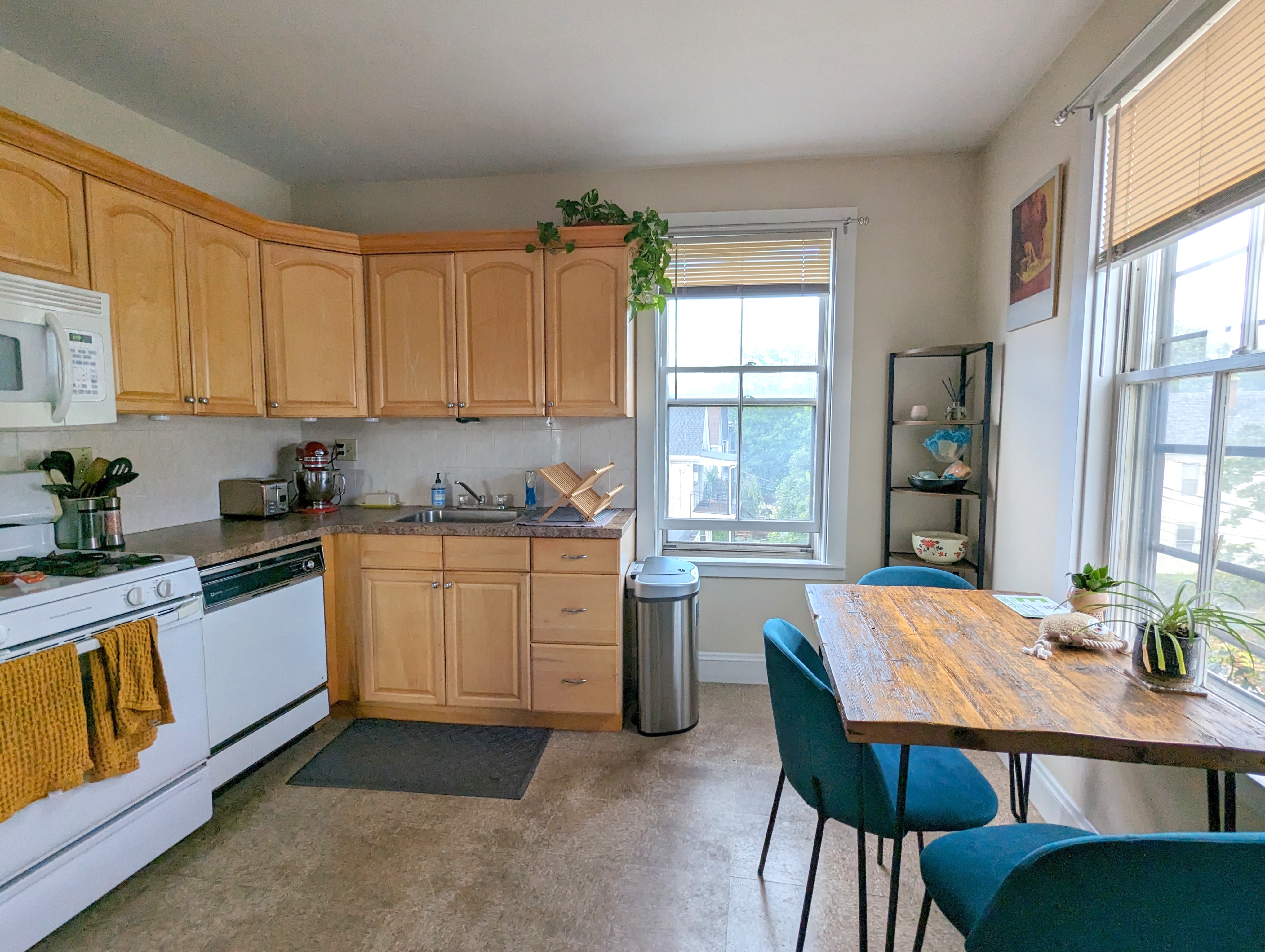 391 Somerville Ave, Union Square