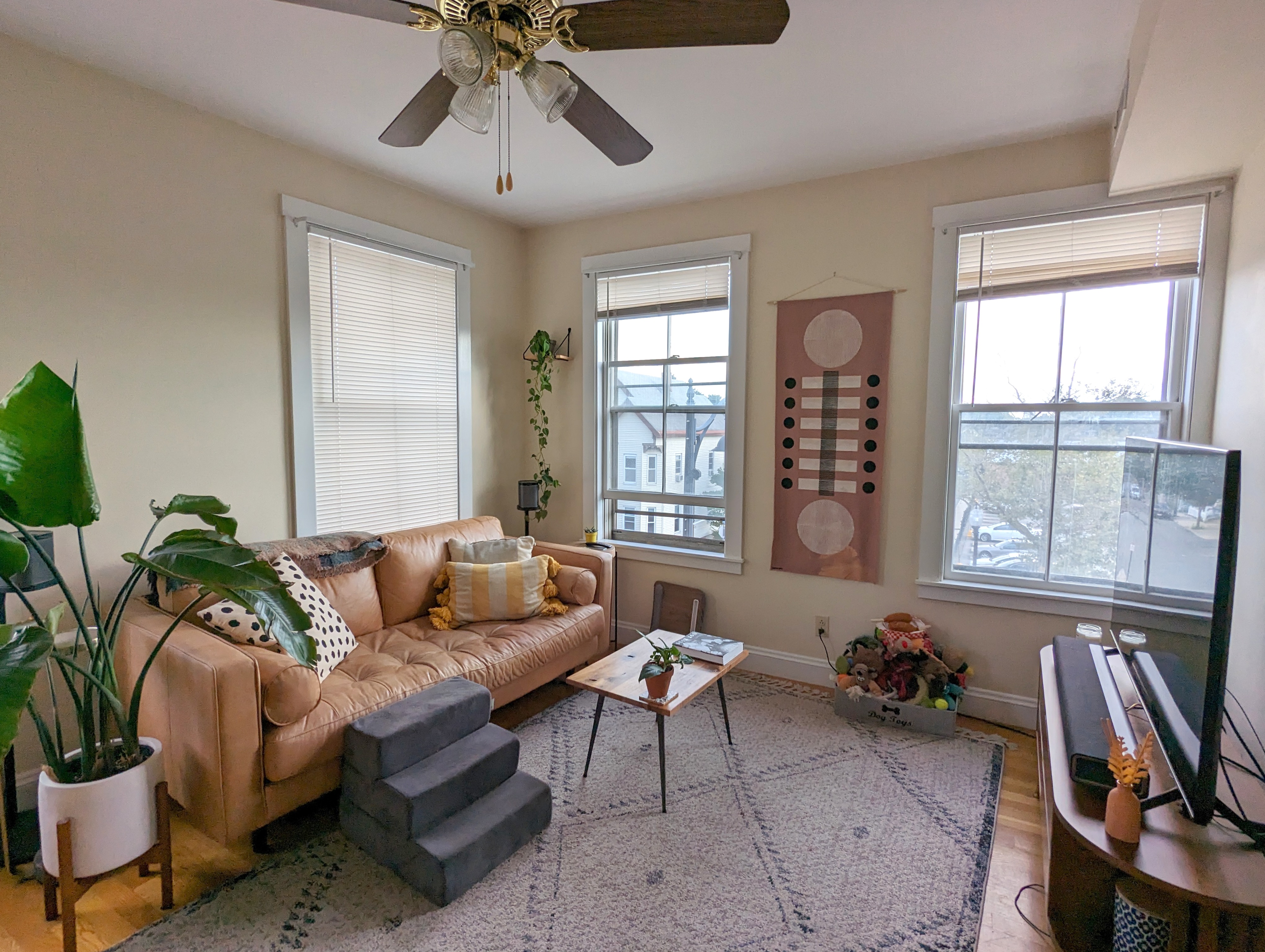 391 Somerville Ave, Union Square