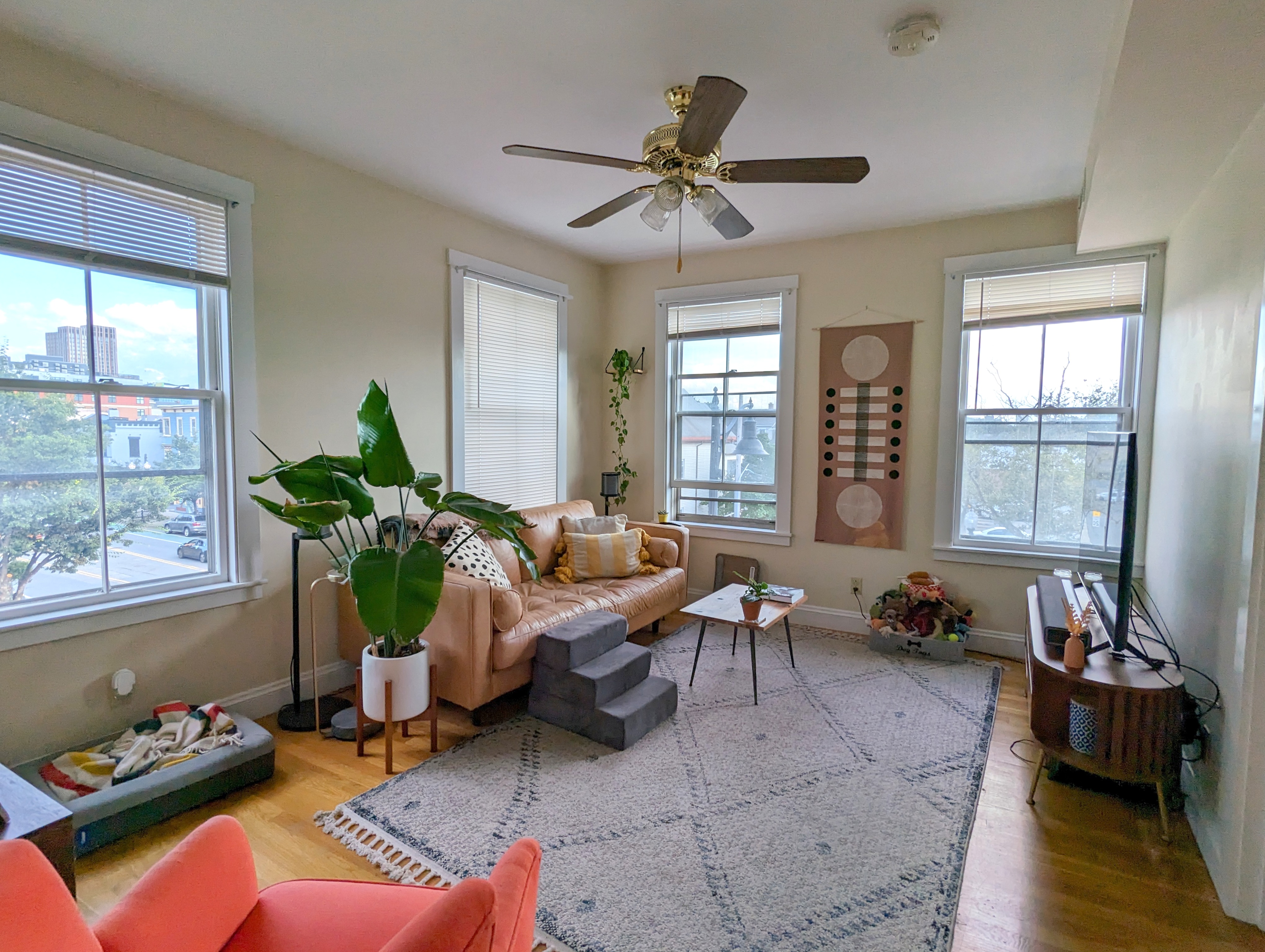 391 Somerville Ave, Union Square