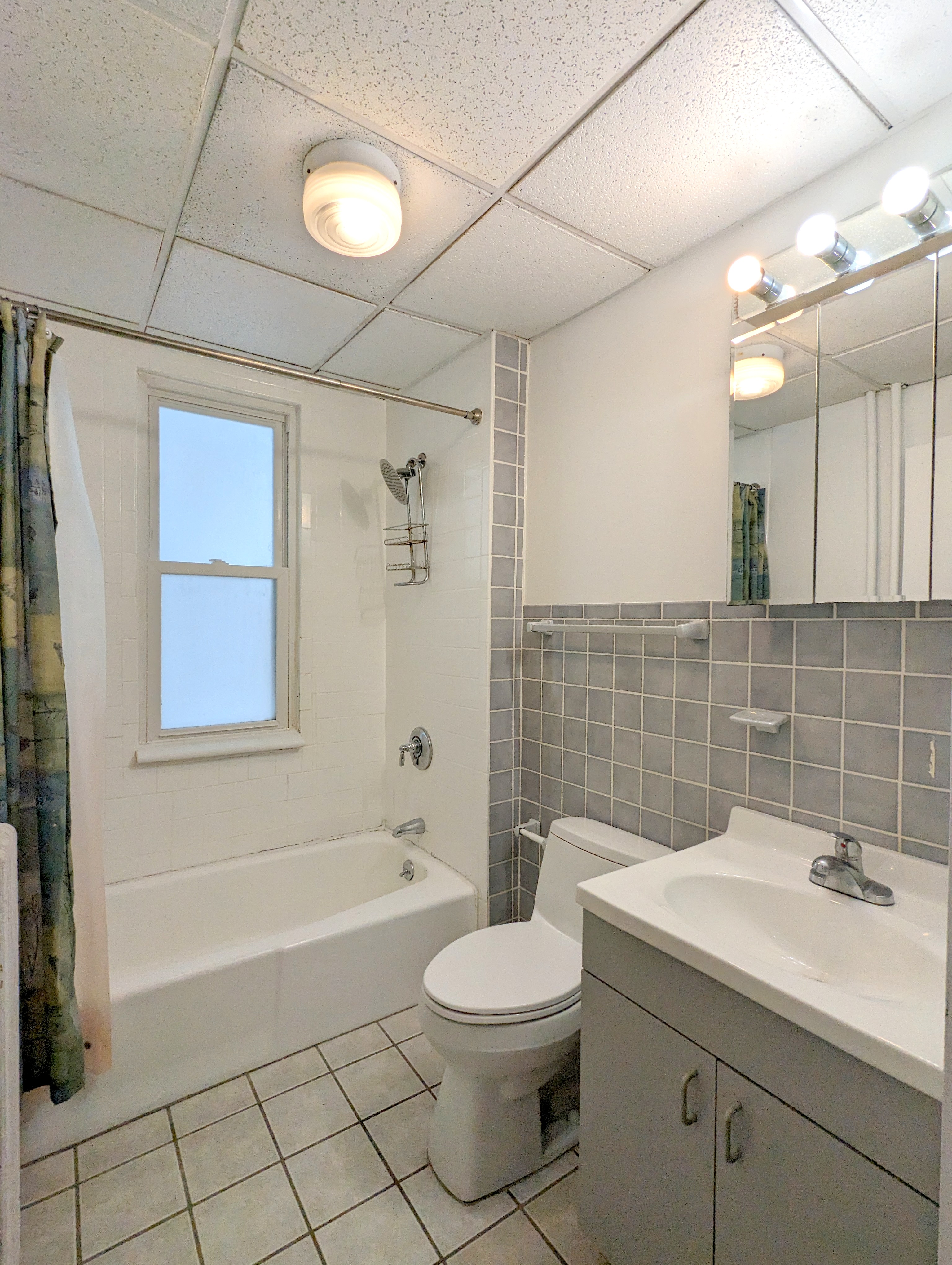 15 Douglas St, Central Square