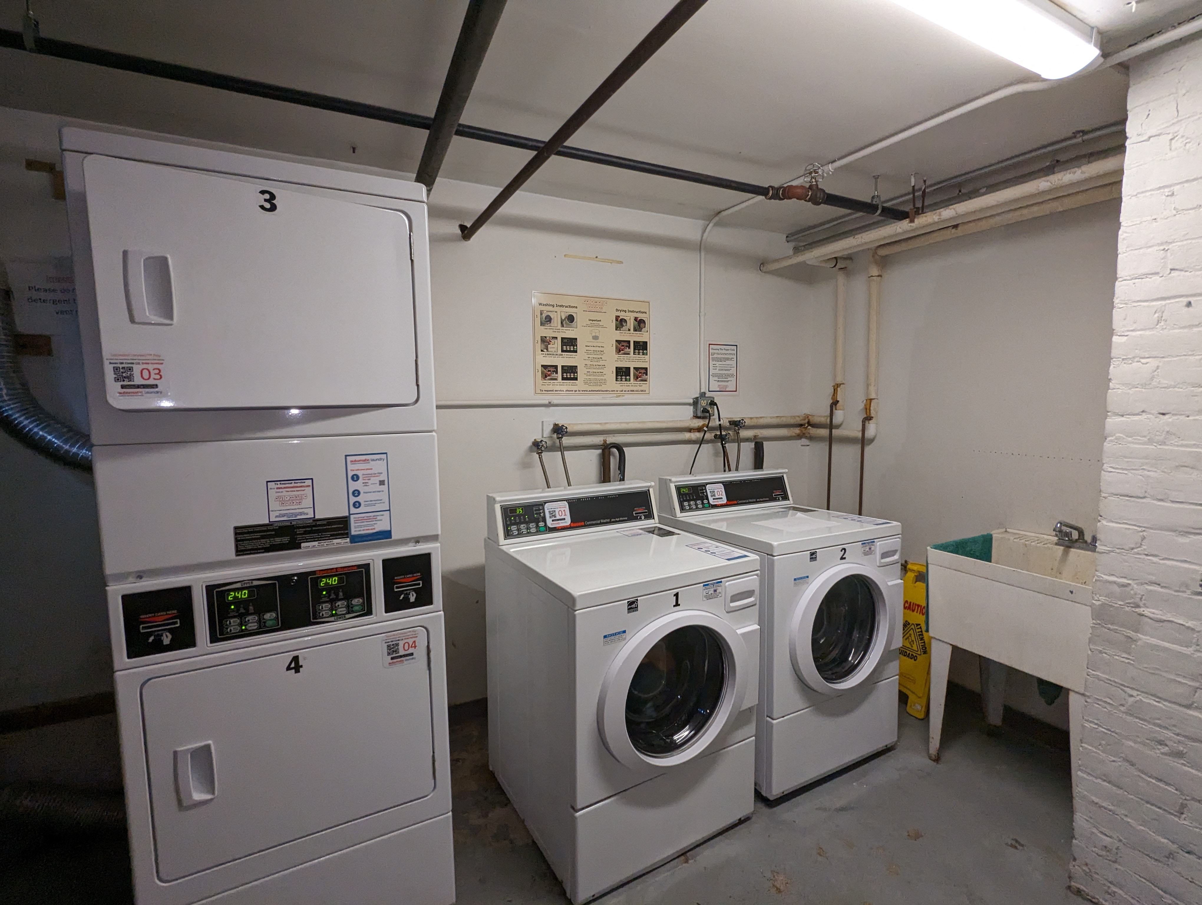 1039 Massachusetts Ave, Harvard Square