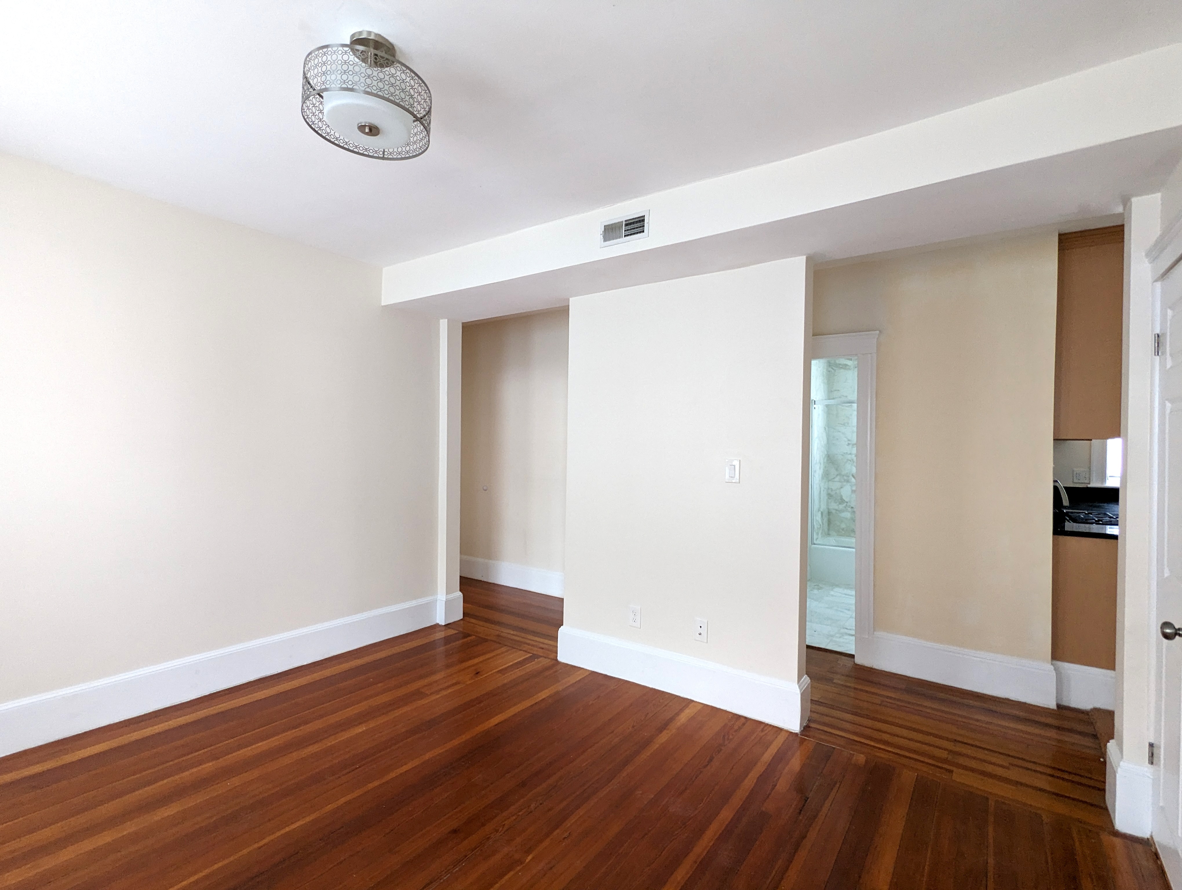 65 Conwell Ave, Teele Square