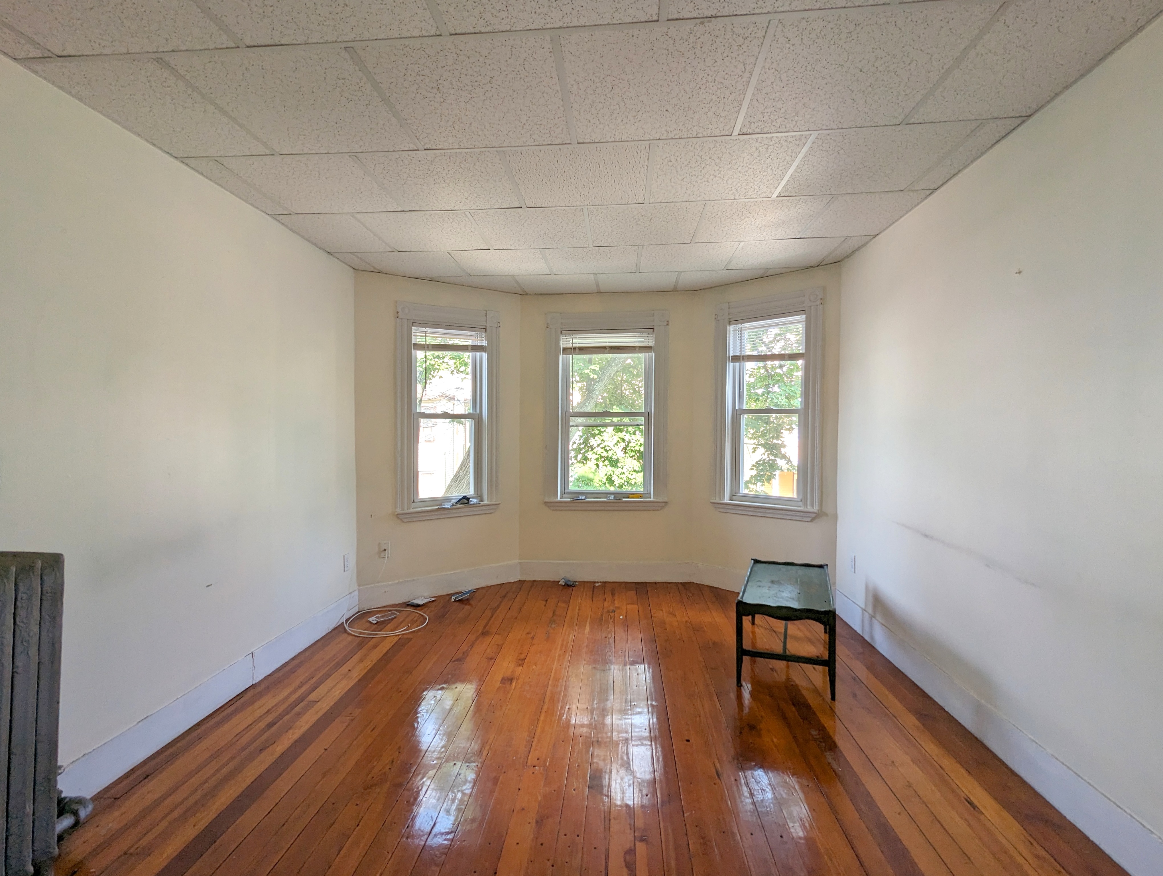 16 Glendale Ave, Davis Square