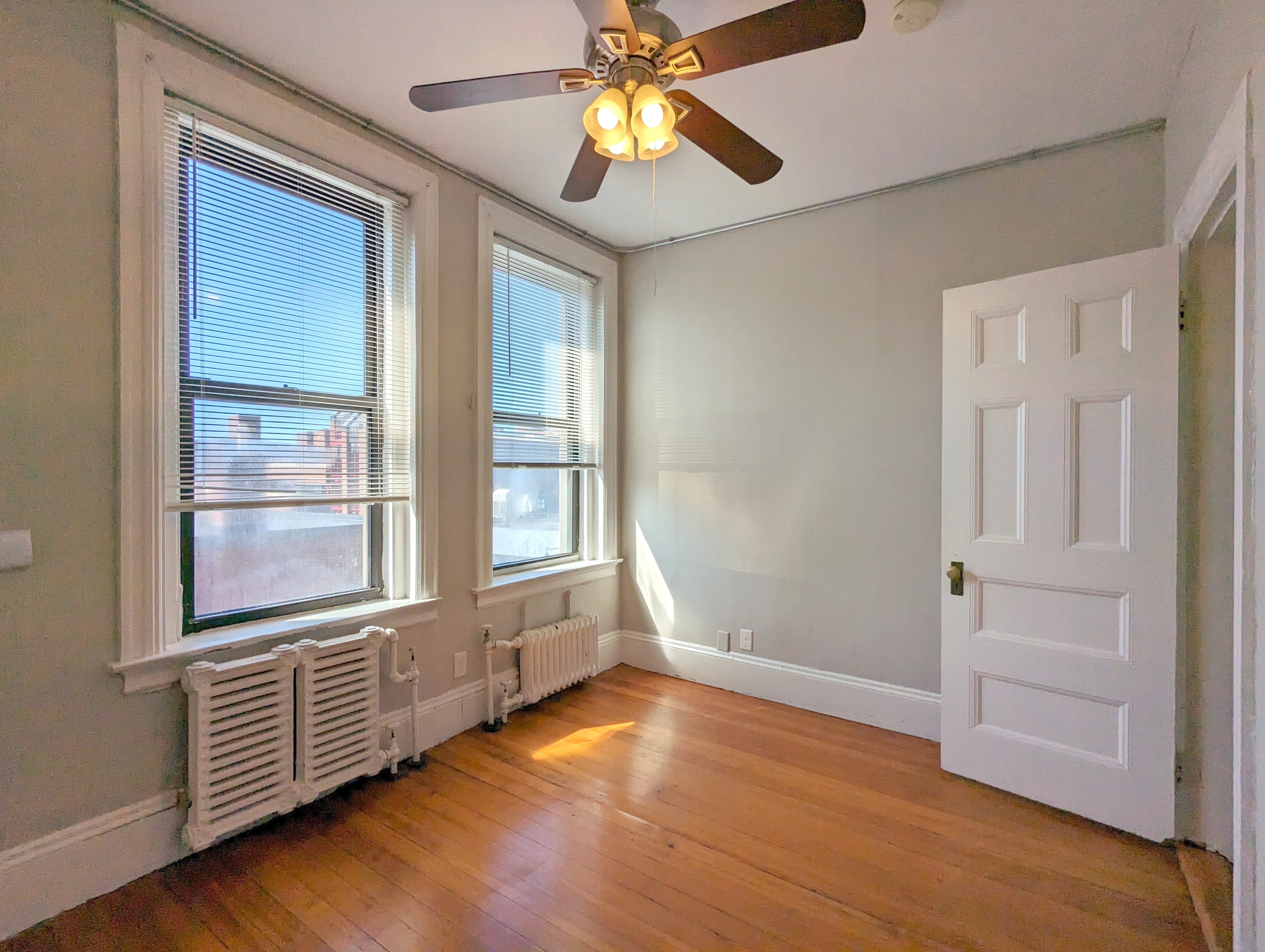 48 Jfk St, Harvard Square