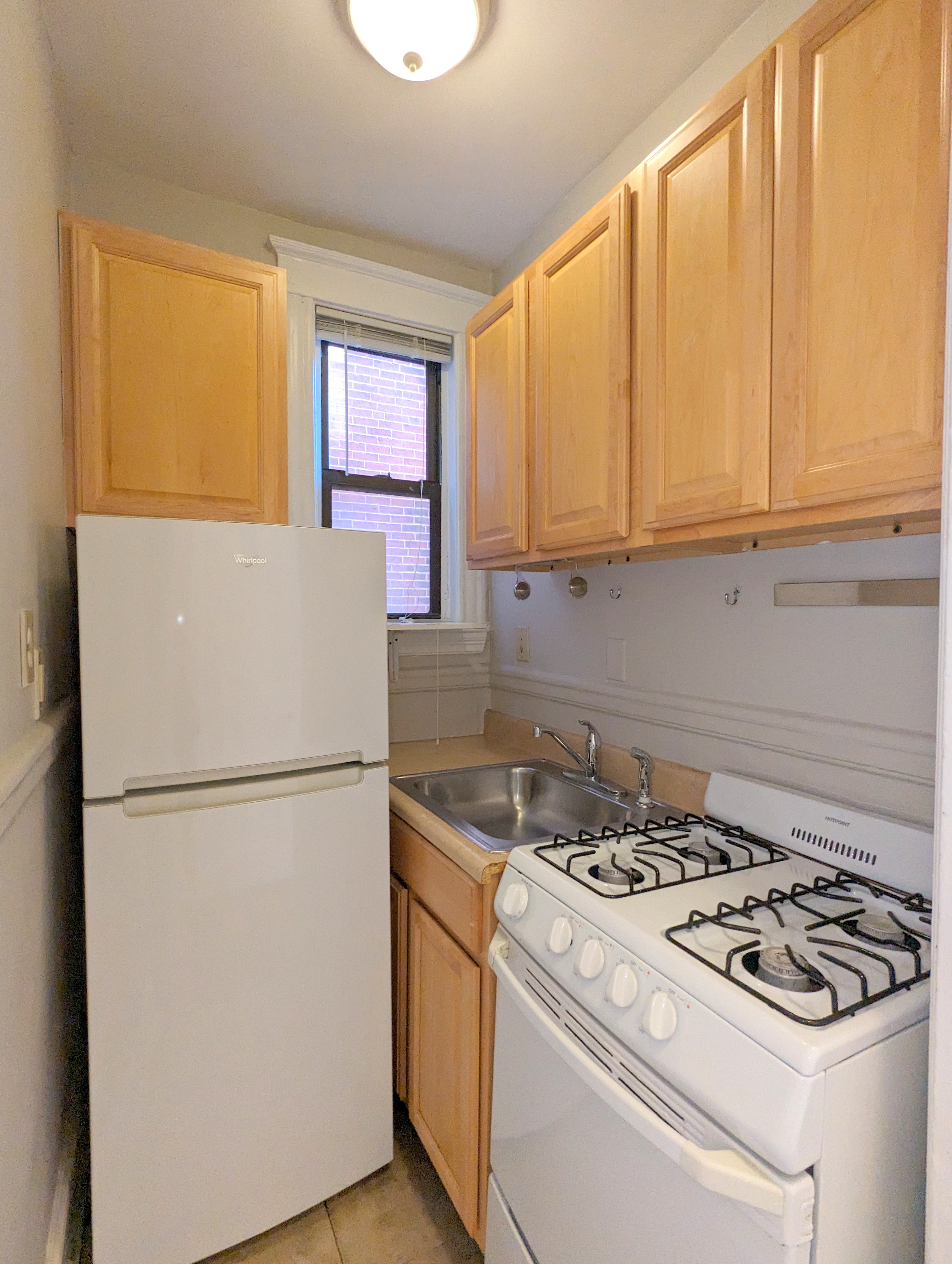 48 Jfk St, Harvard Square