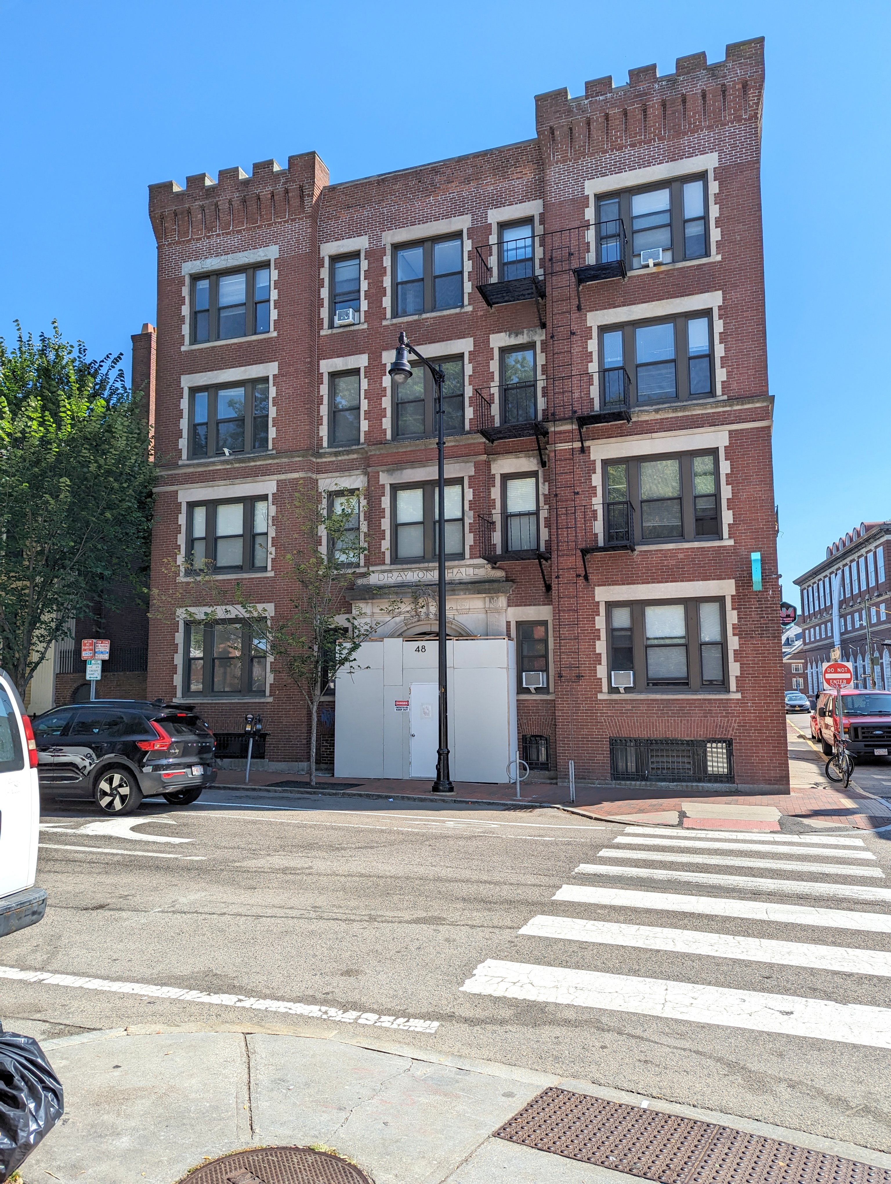 48 Jfk St, Harvard Square