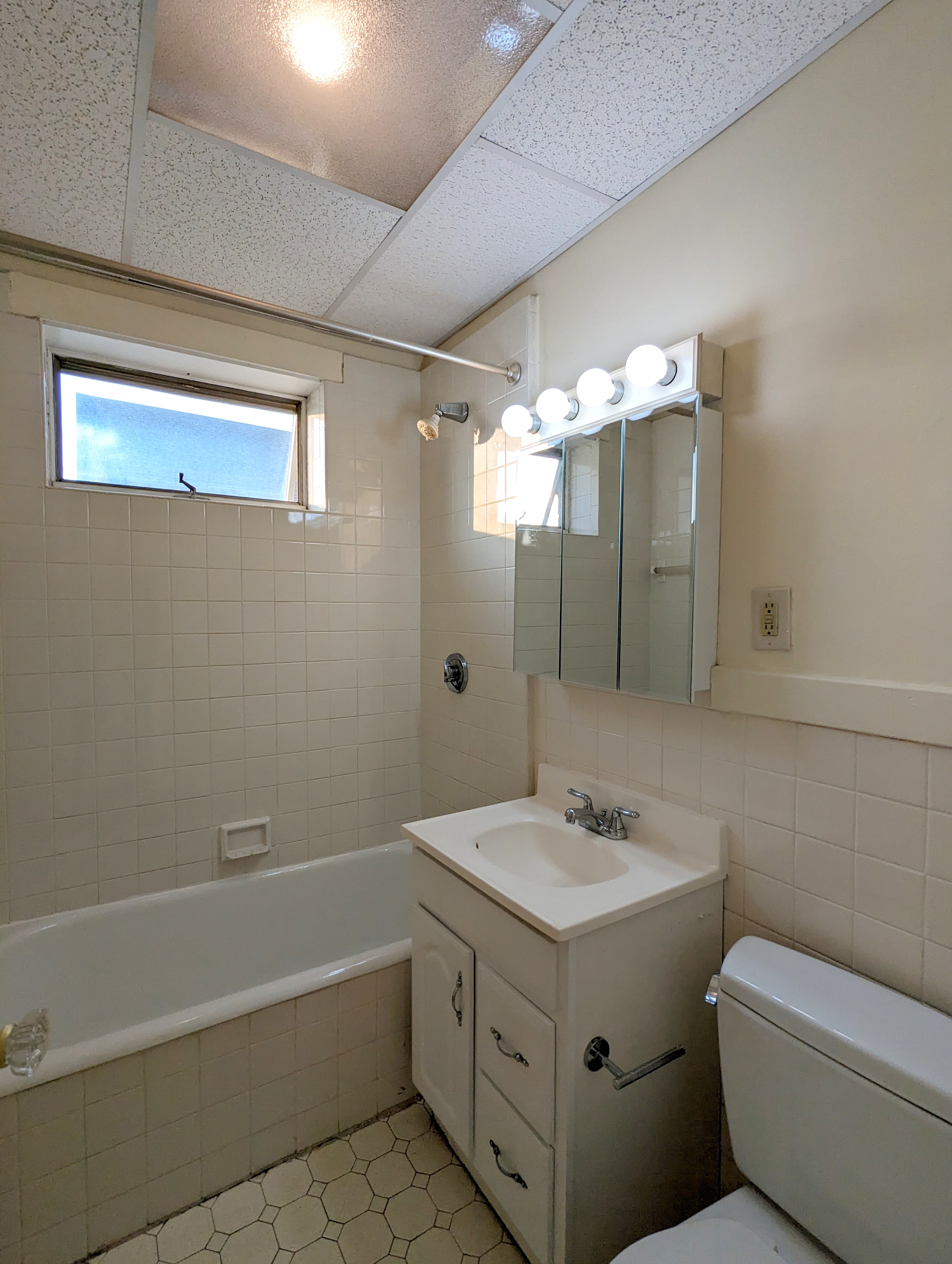 36 College Ave, Davis Square