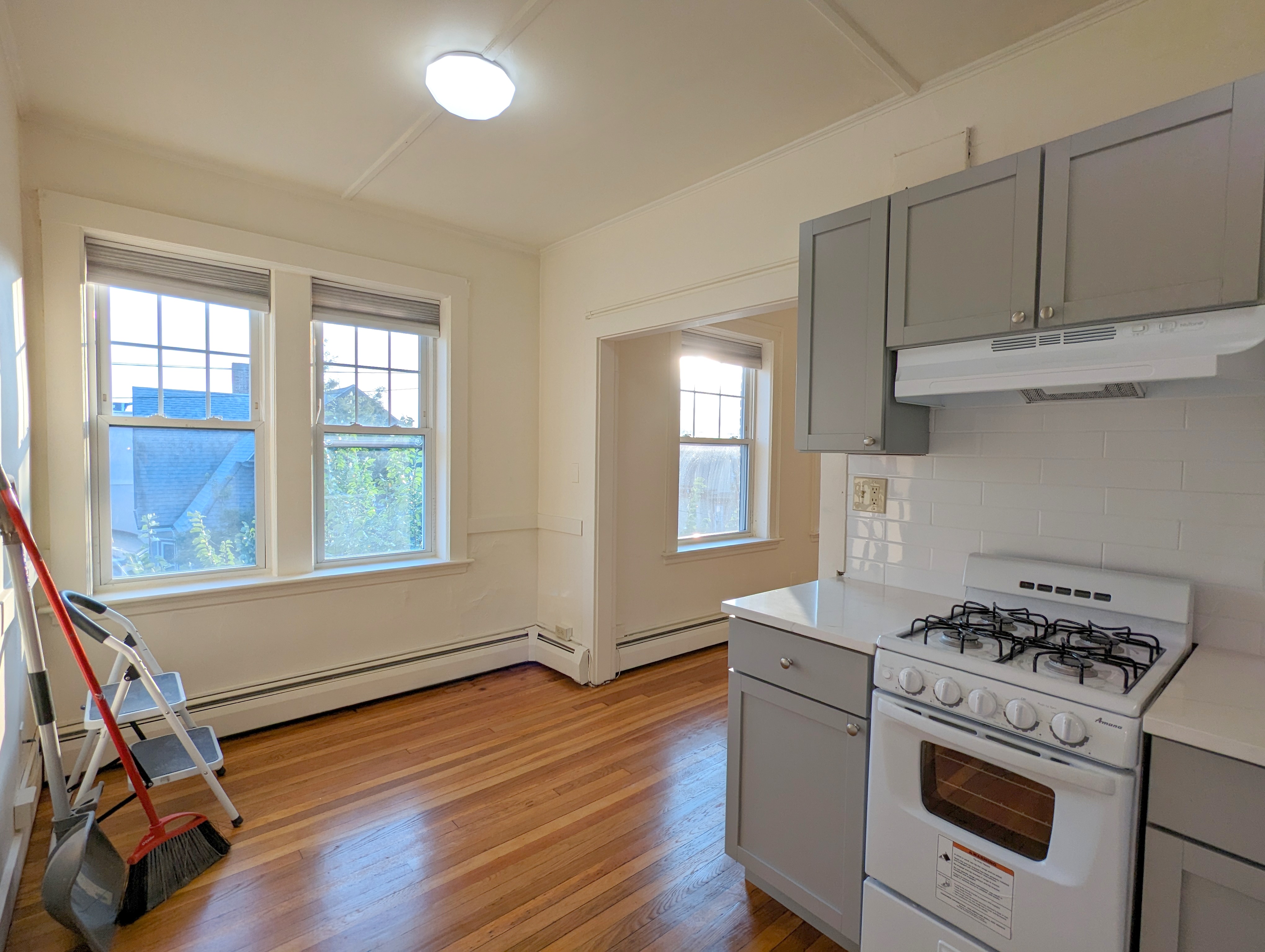 36 College Ave, Davis Square