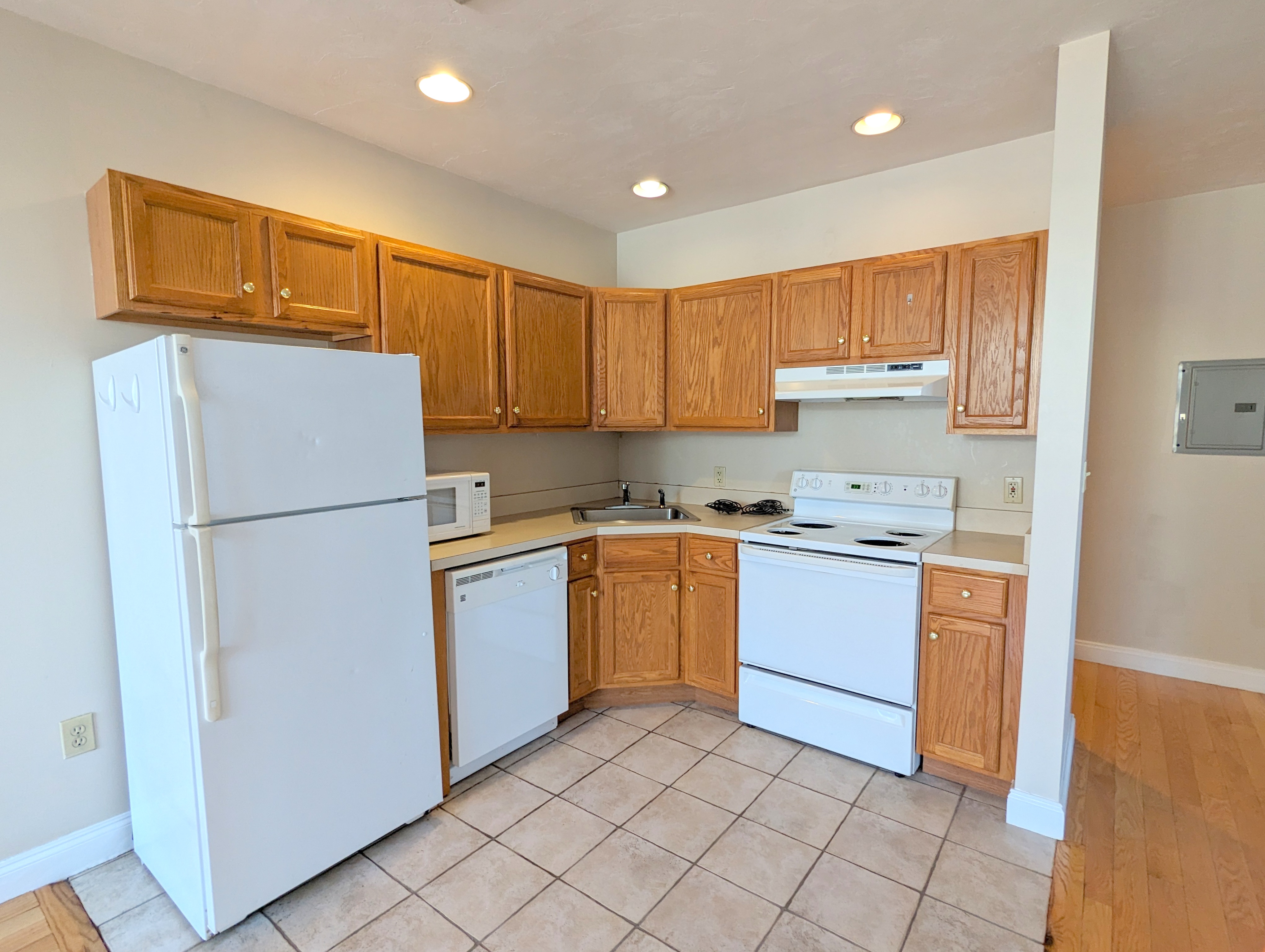 15 Pearl St, Central Square