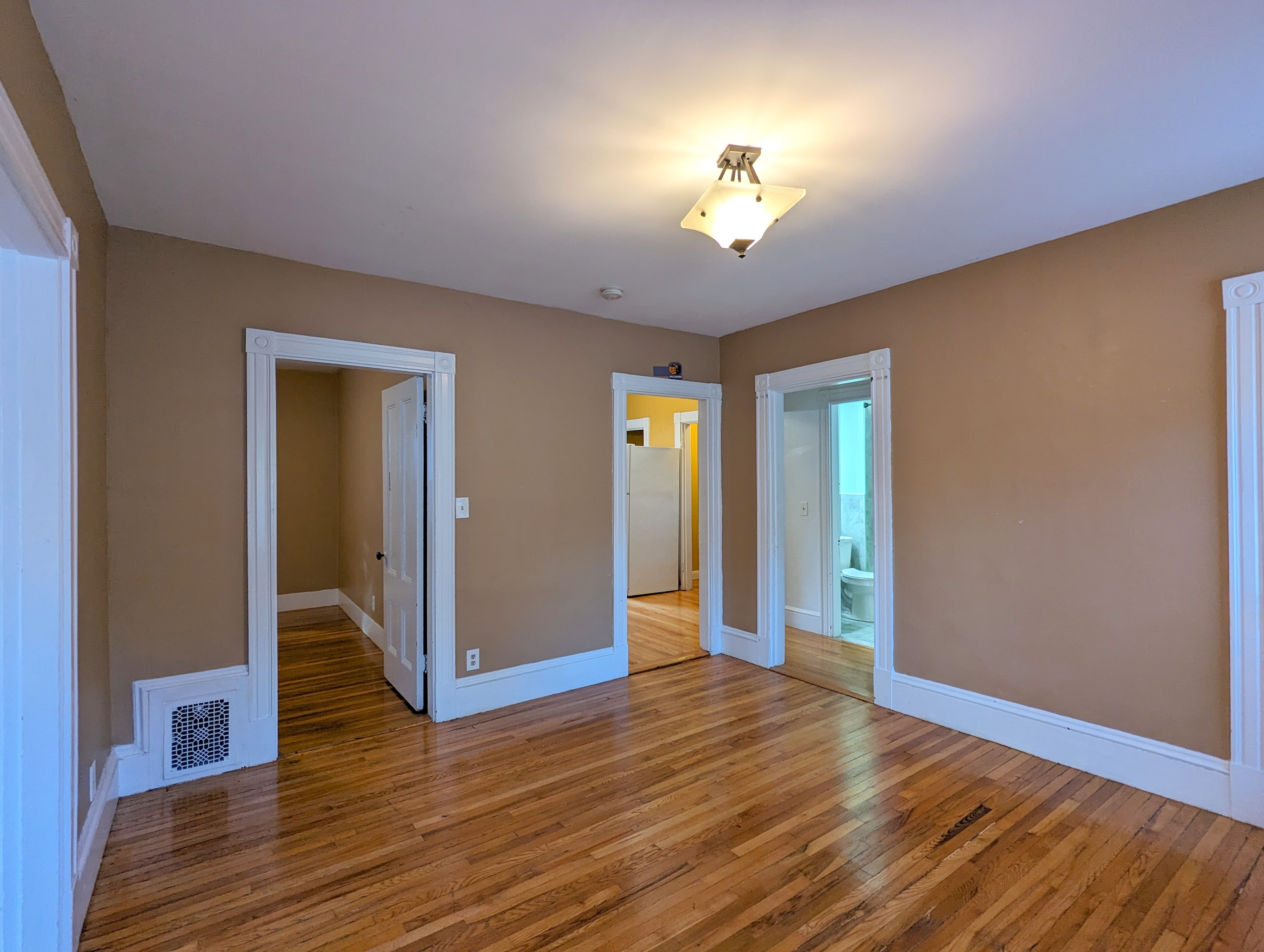 77 Orchard St, Tufts University