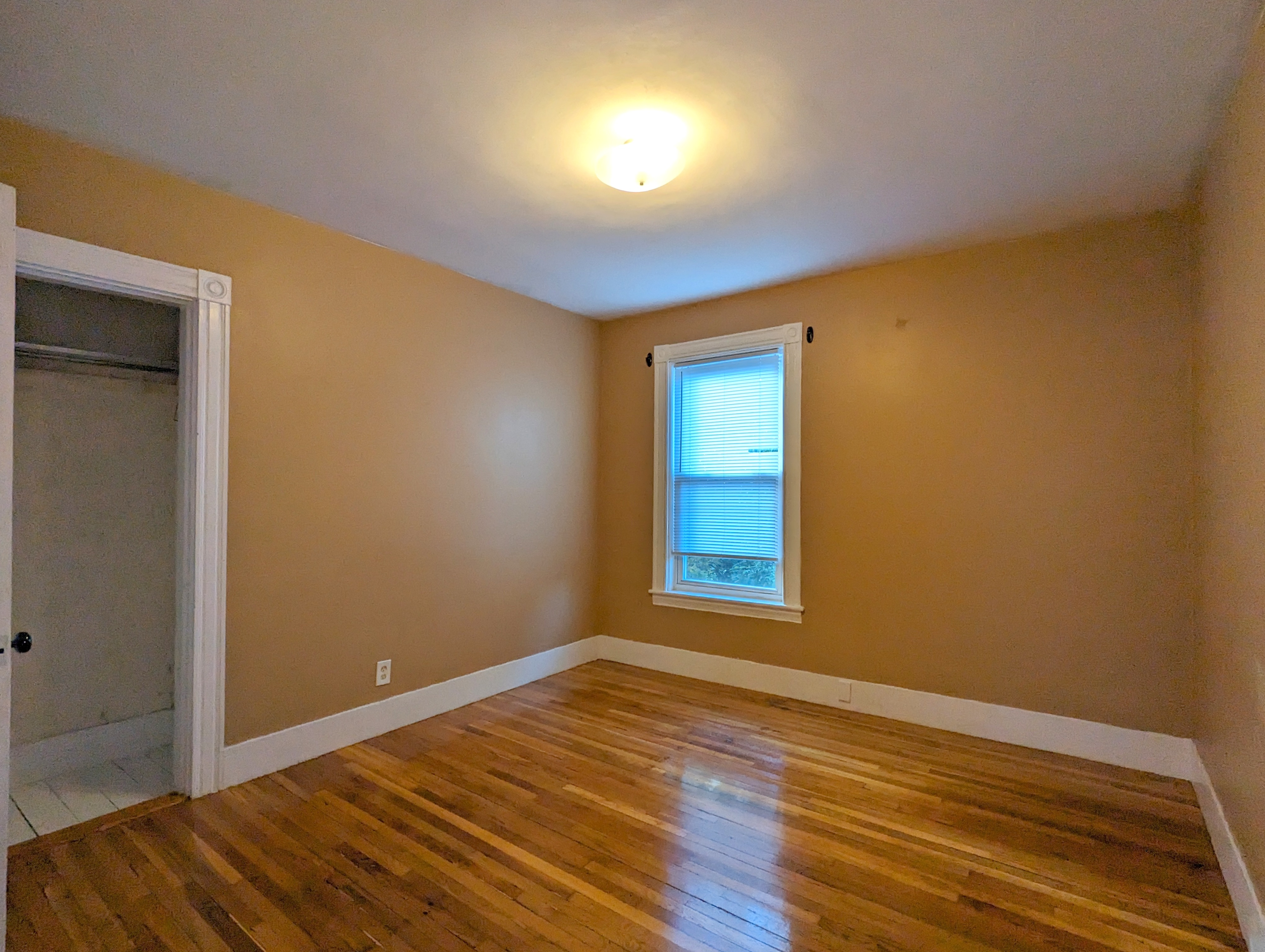 77 Orchard St, Tufts University