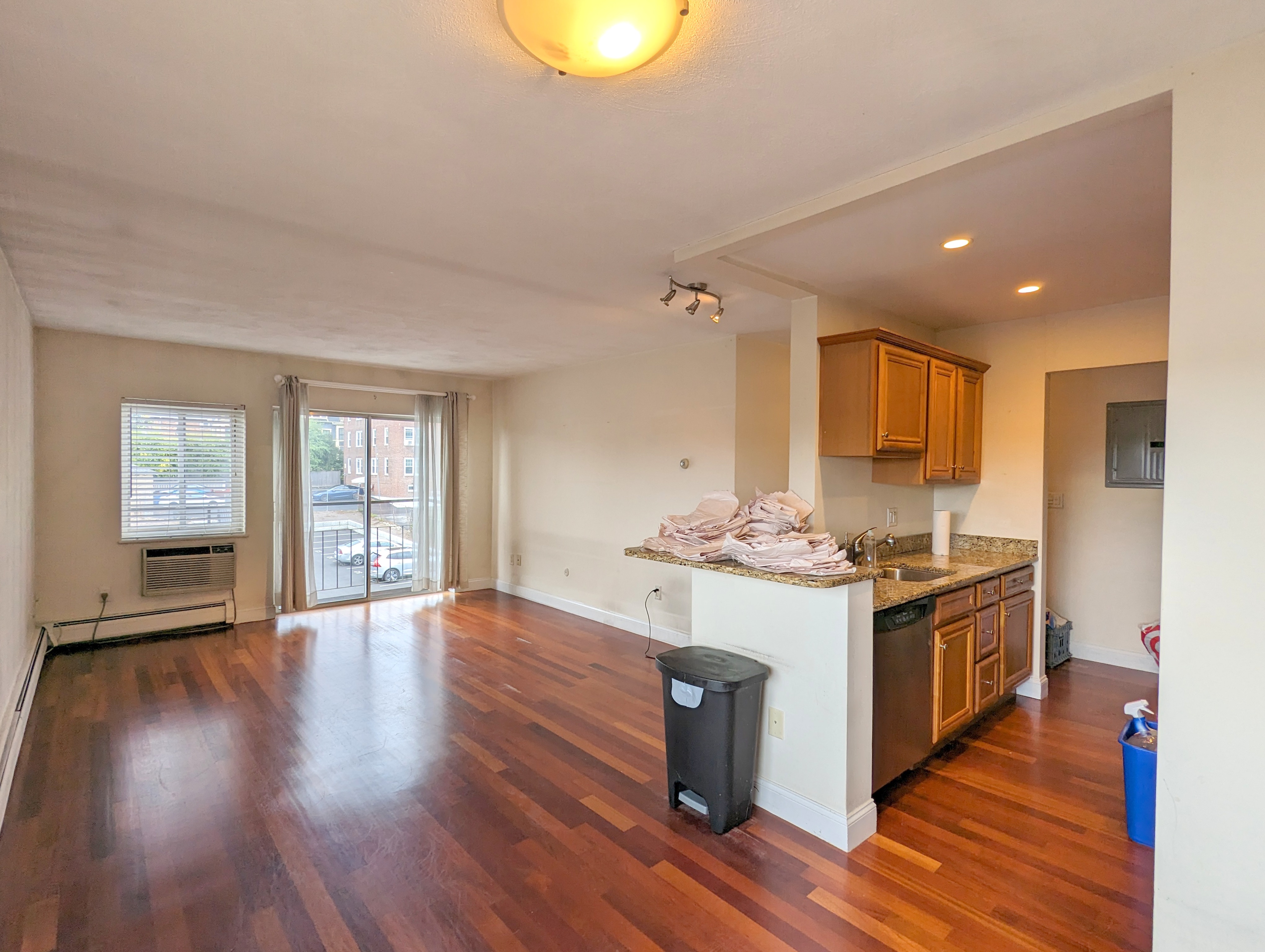 50 Craigie St, Davis Square