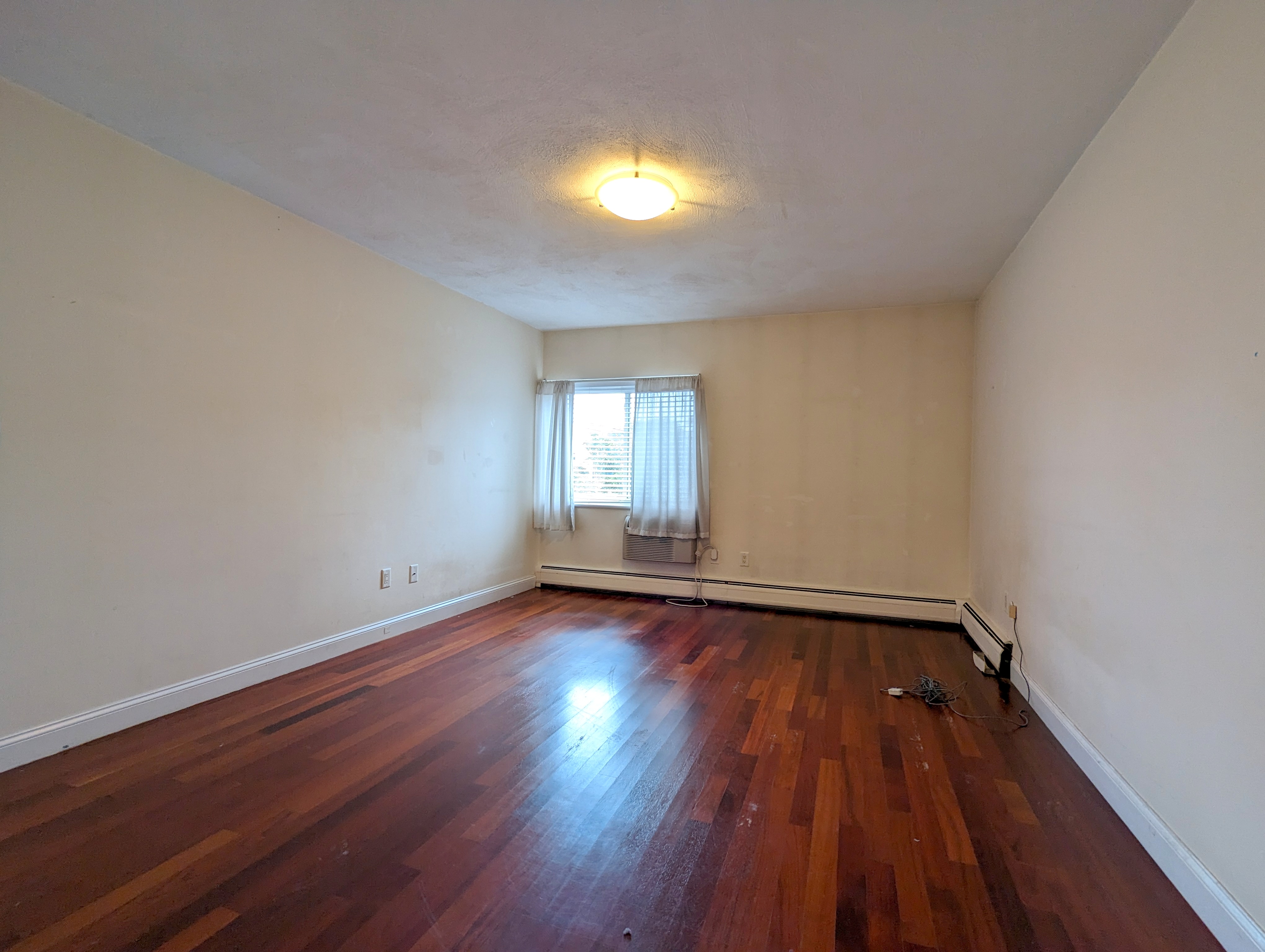 50 Craigie St, Davis Square