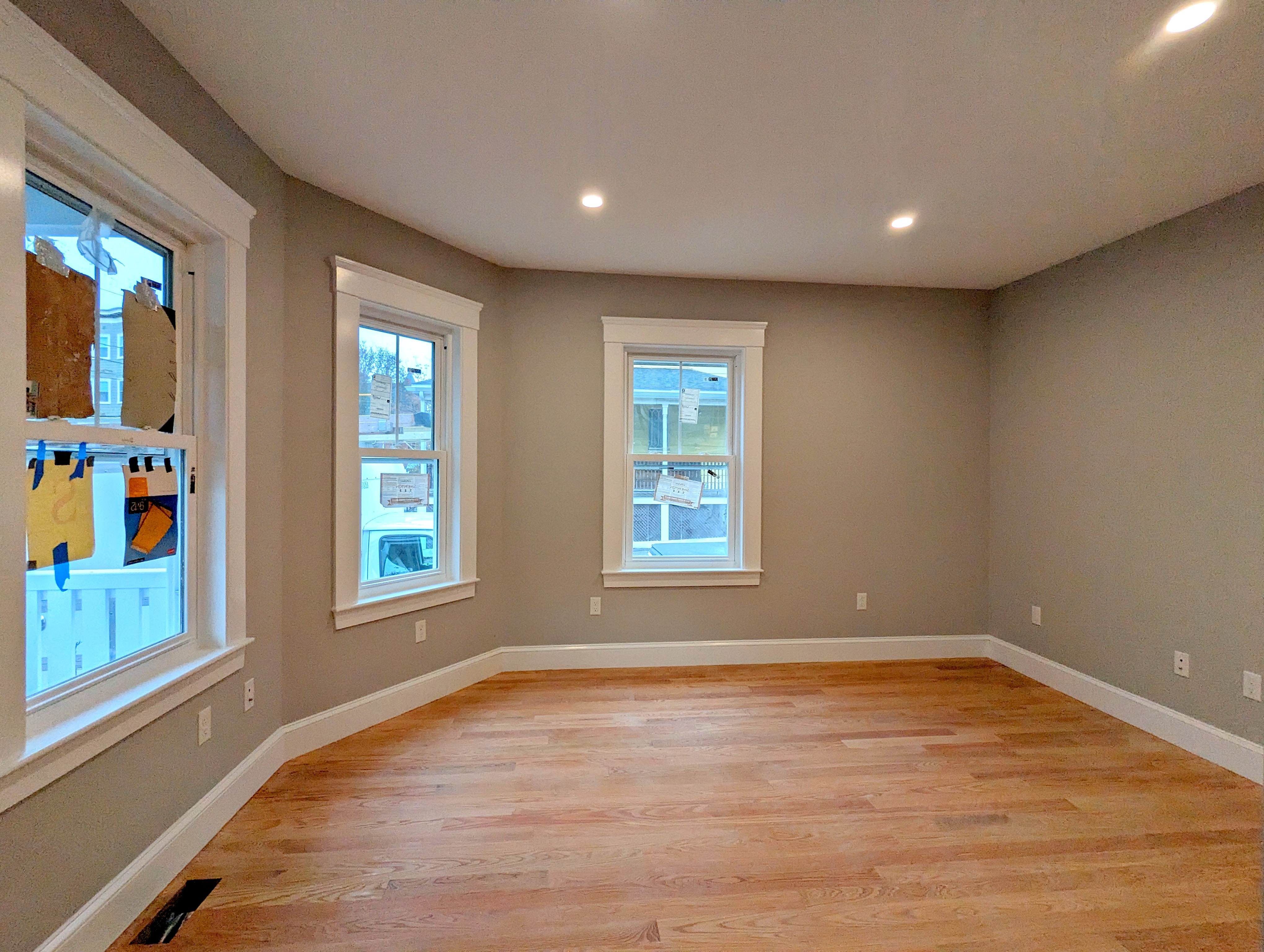 26 Fenwick St, Magoun Square