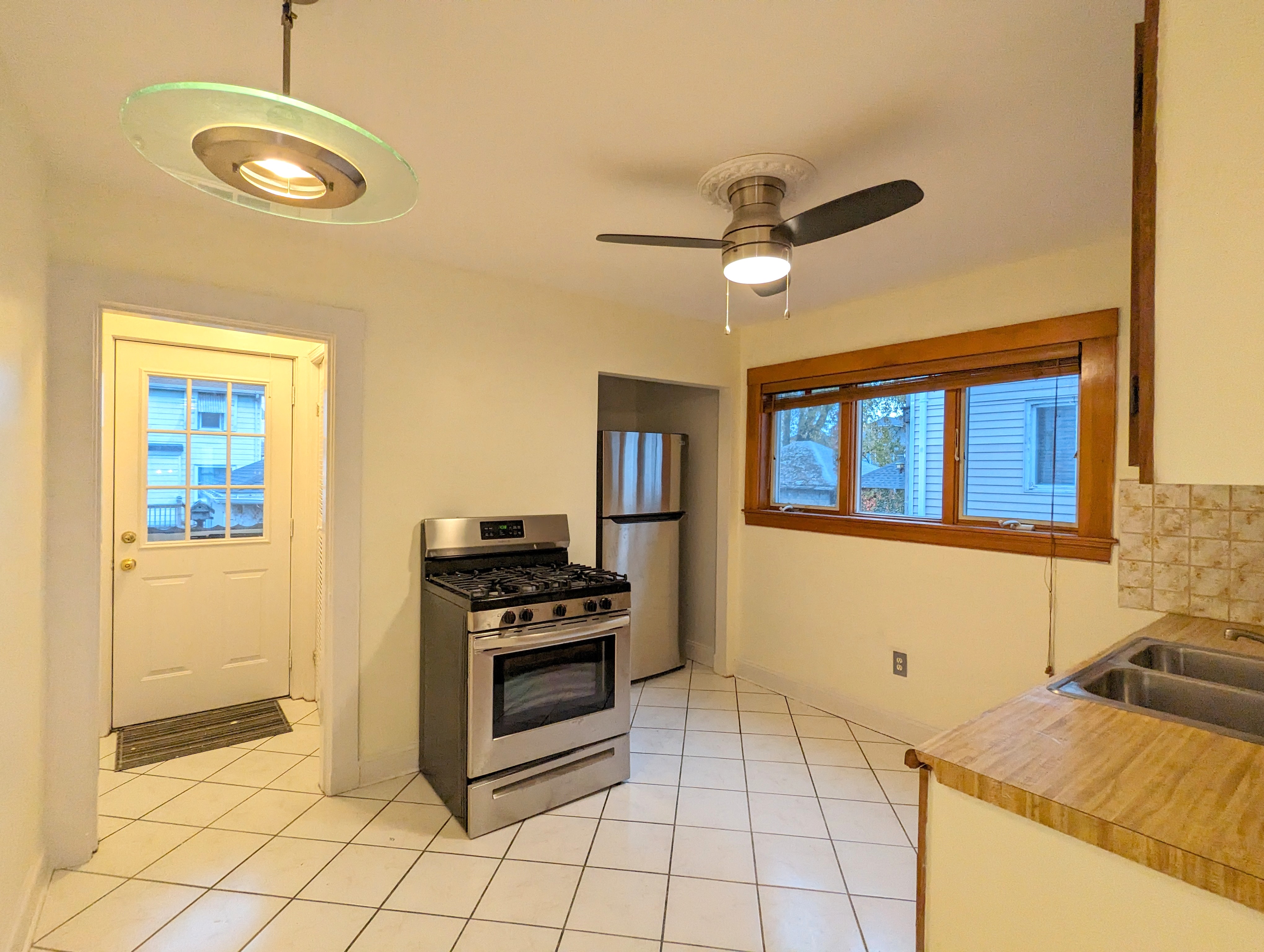 11 Doble Ave, Tufts University