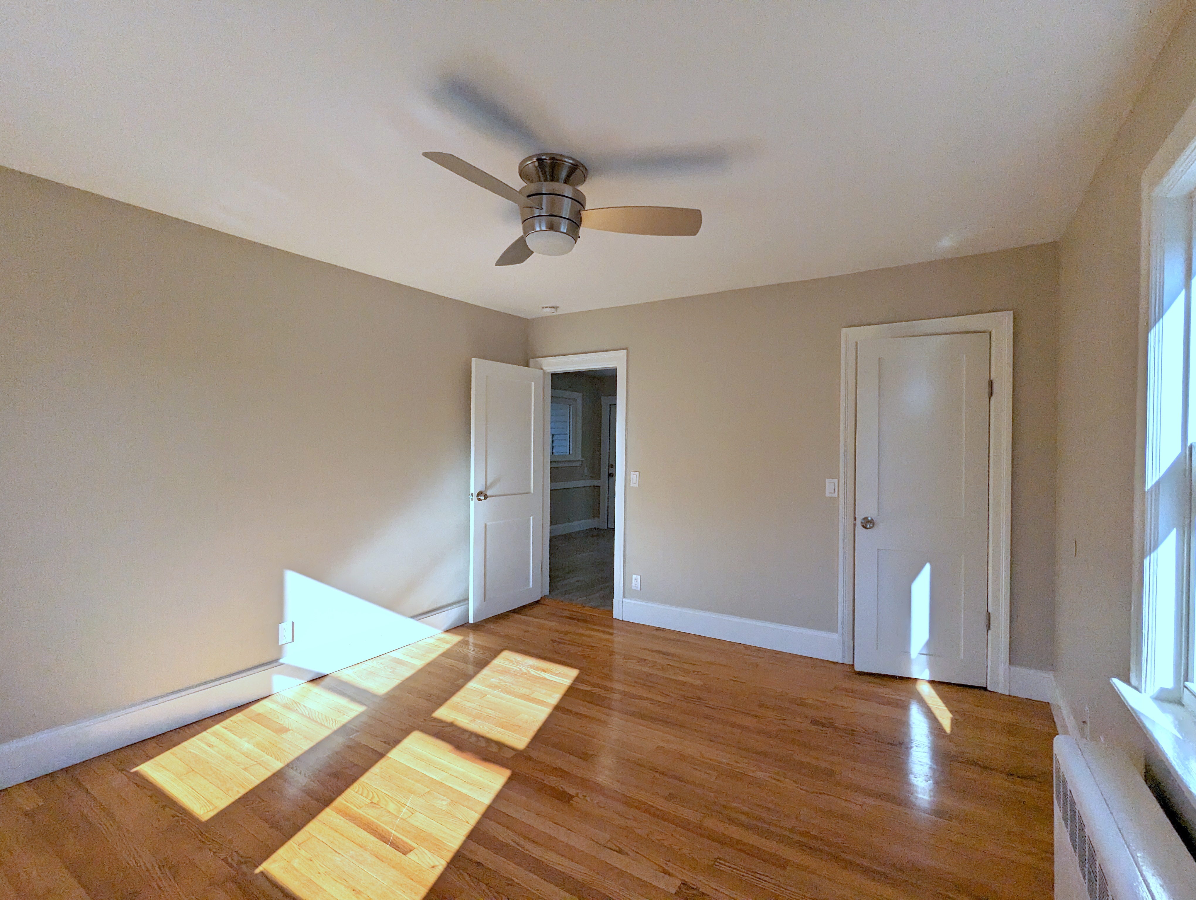 8 Fisk Ave, Magoun Square