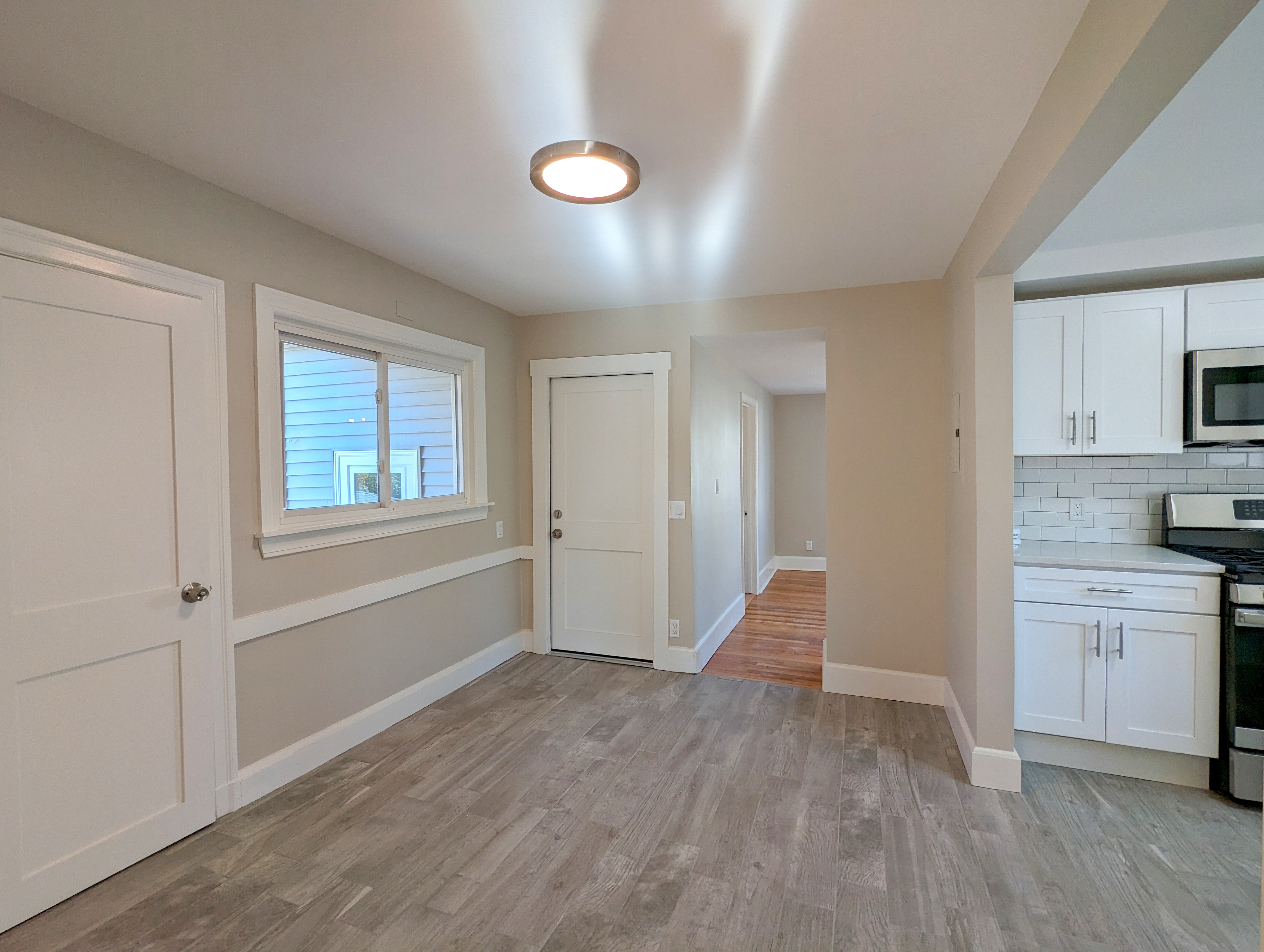 8 Fisk Ave, Magoun Square