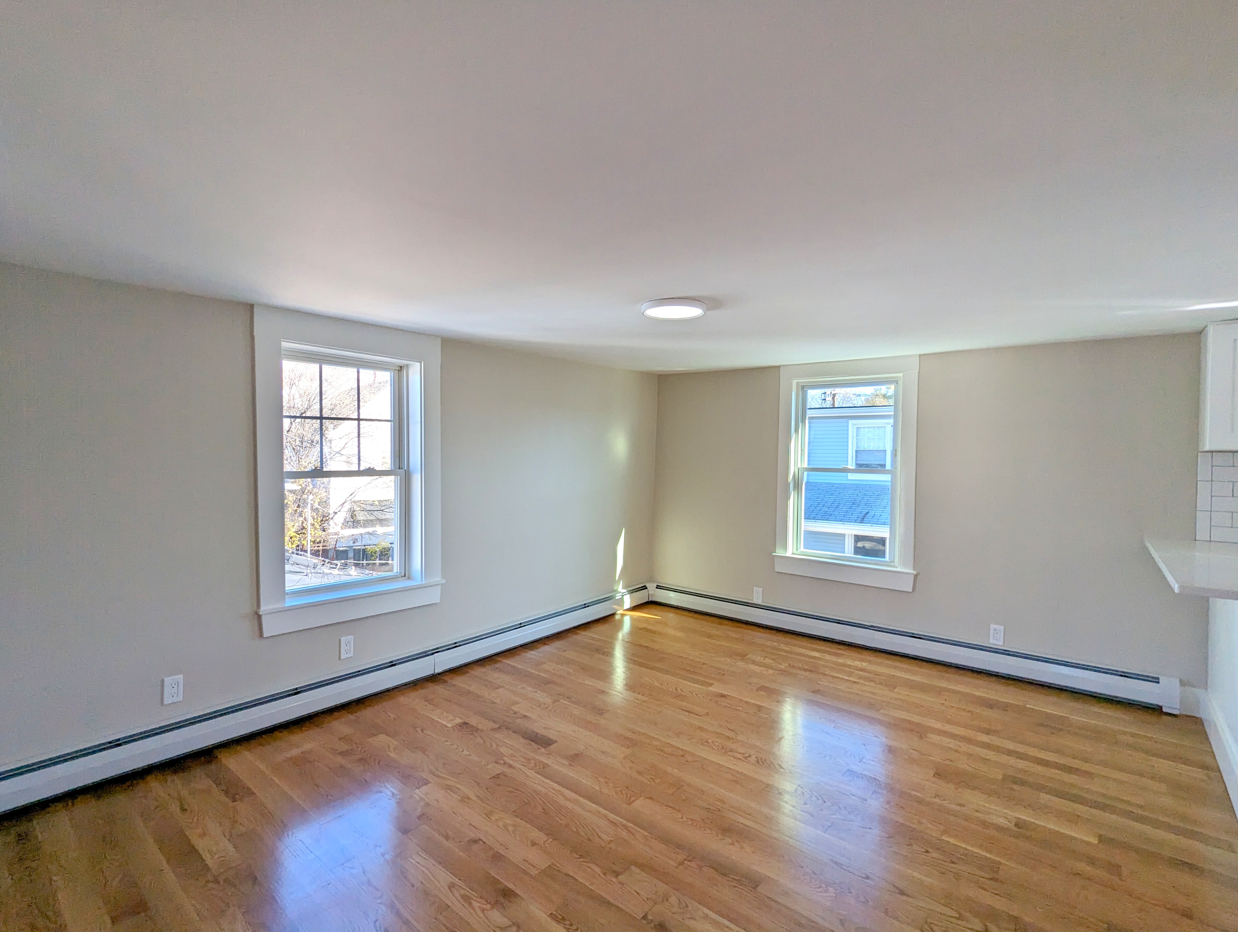 8 Fisk Ave, Magoun Square