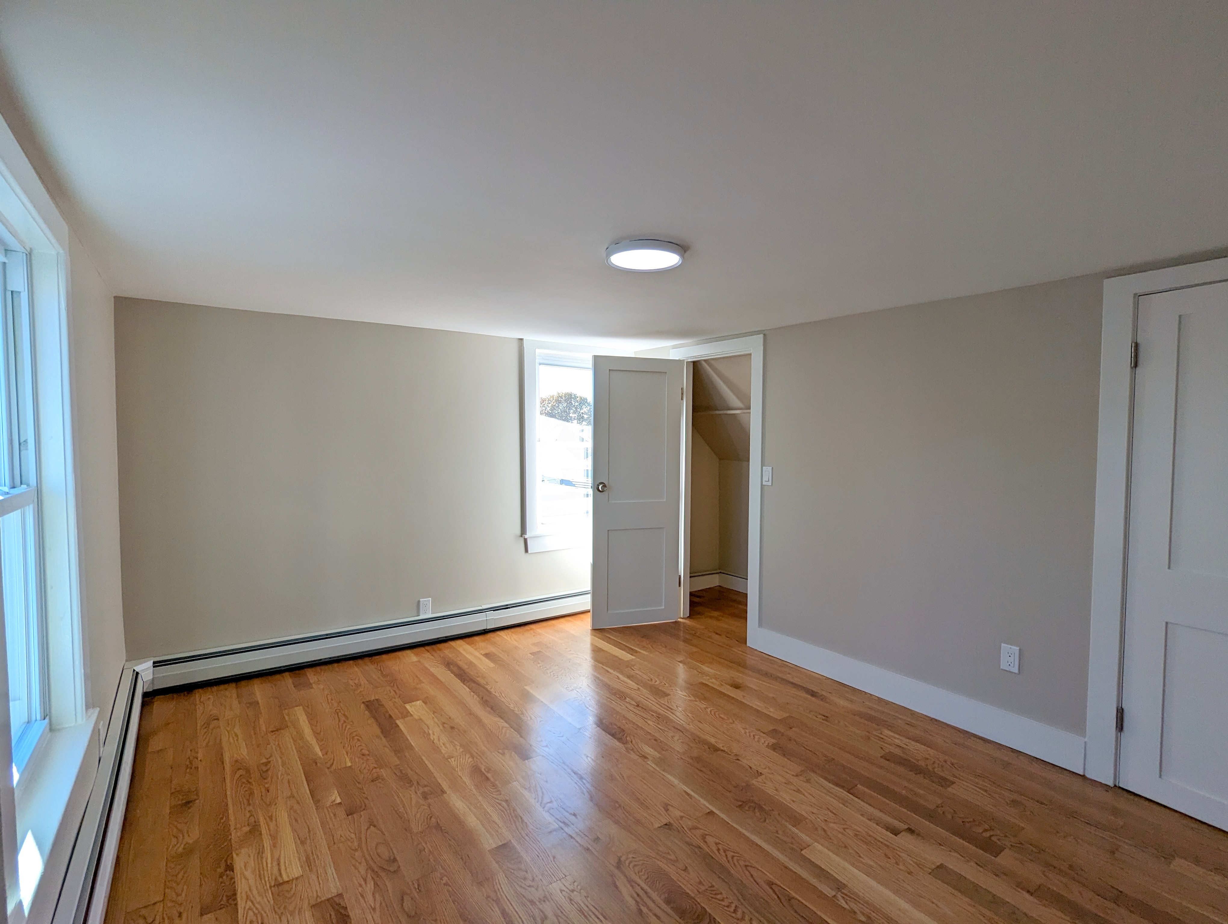 8 Fisk Ave, Magoun Square