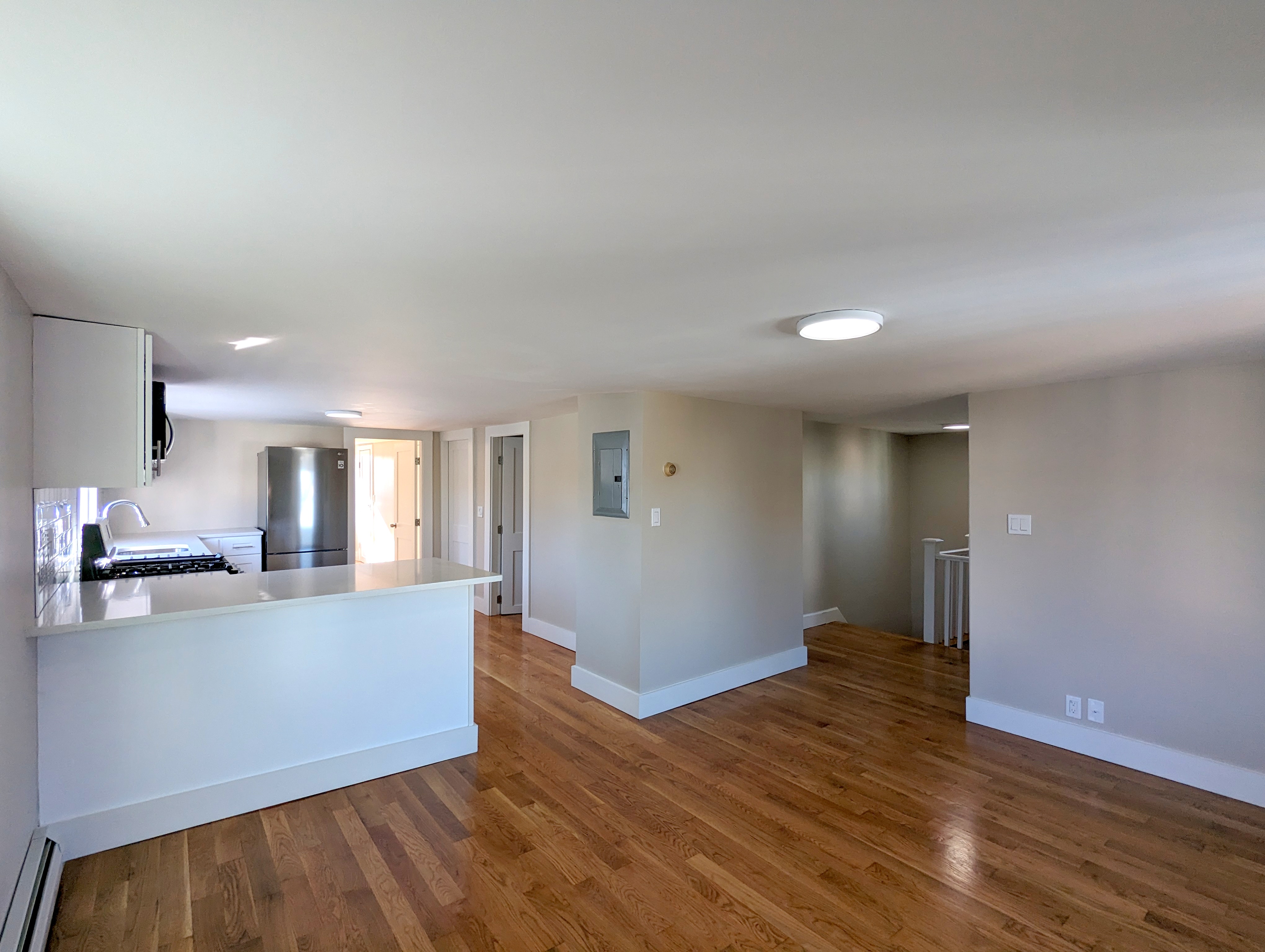 8 Fisk Ave, Magoun Square