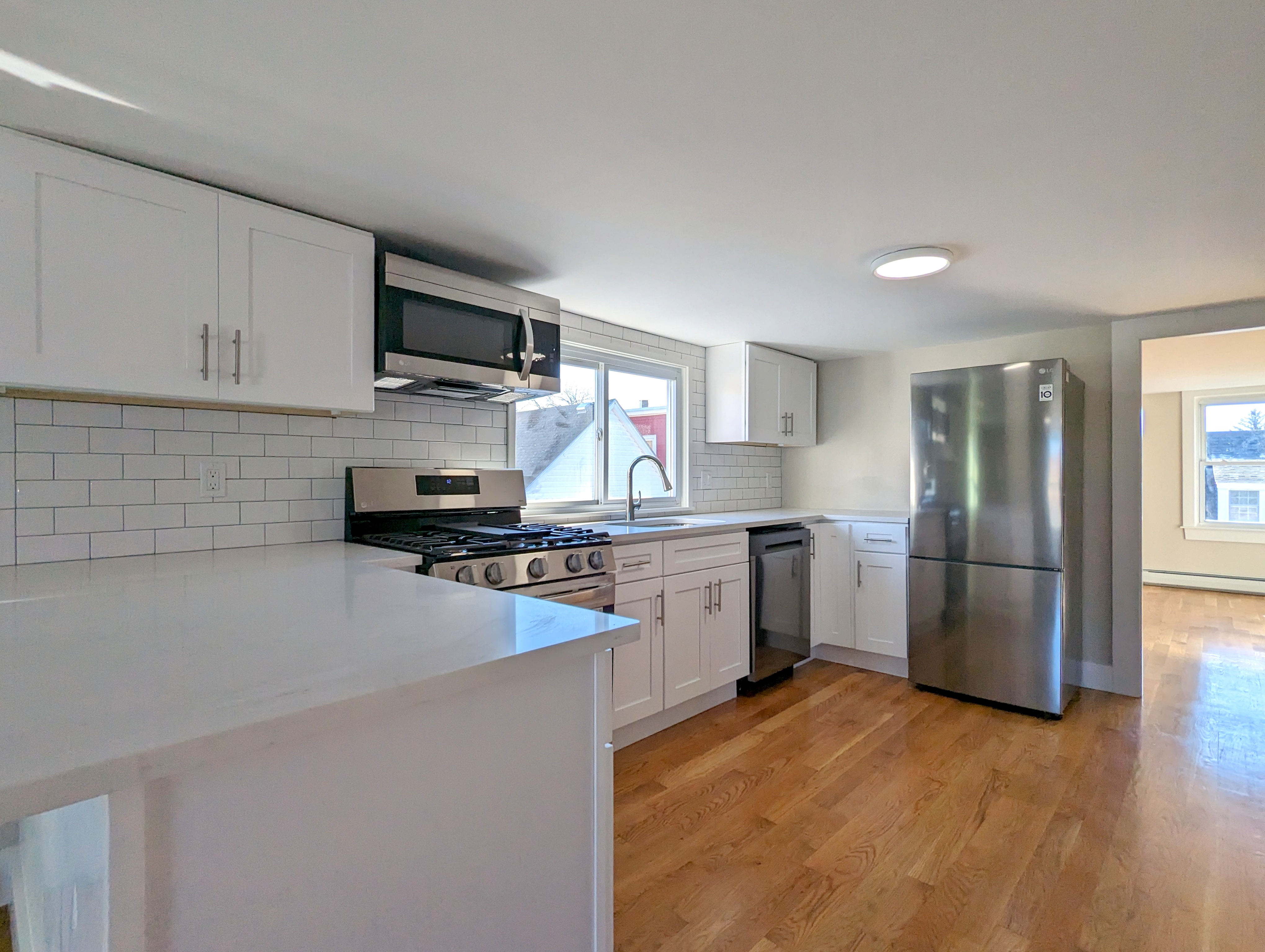 8 Fisk Ave, Magoun Square