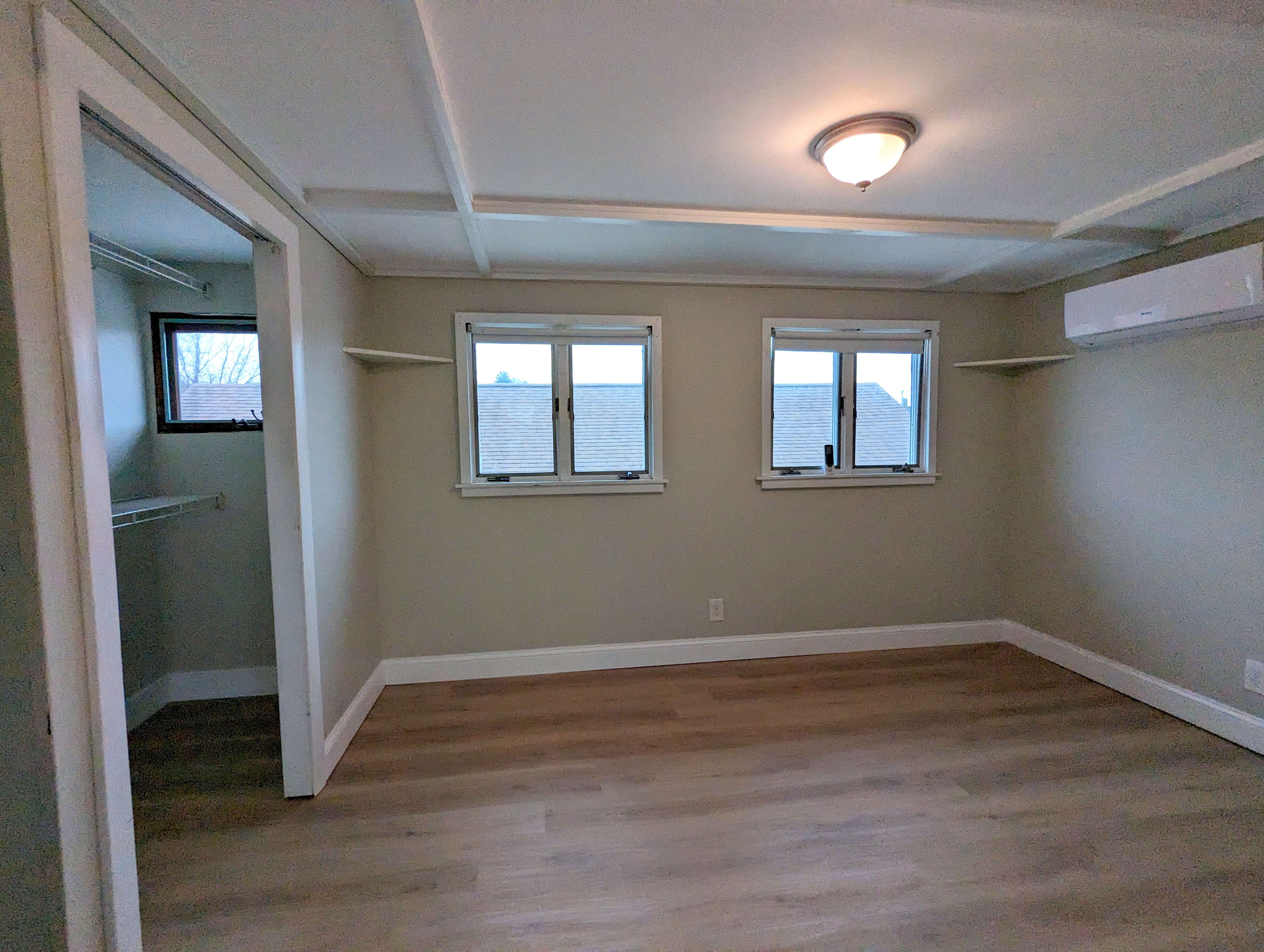 73 Woods Ave, Teele Square