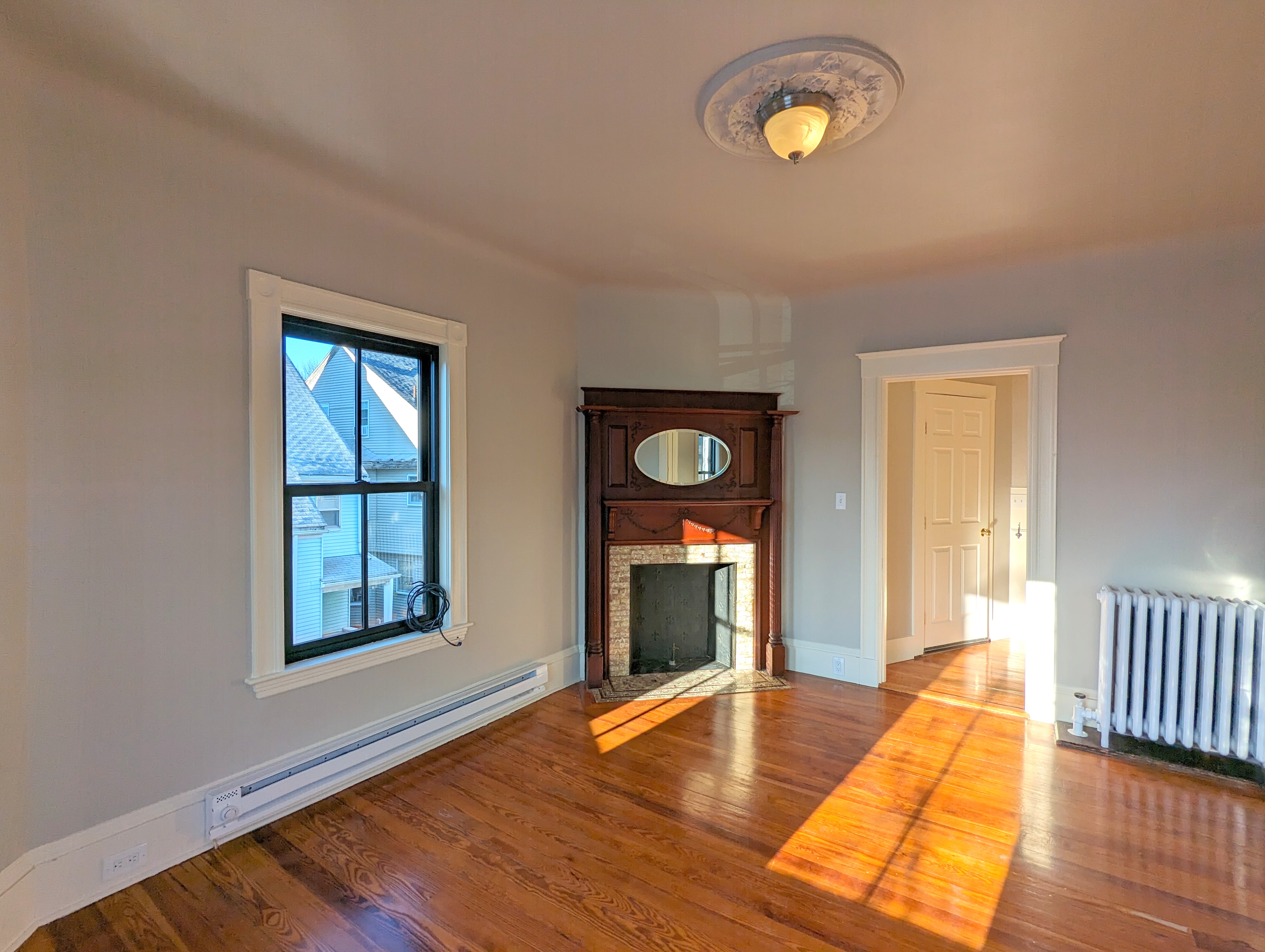 8 Charnwood Rd, Davis Square