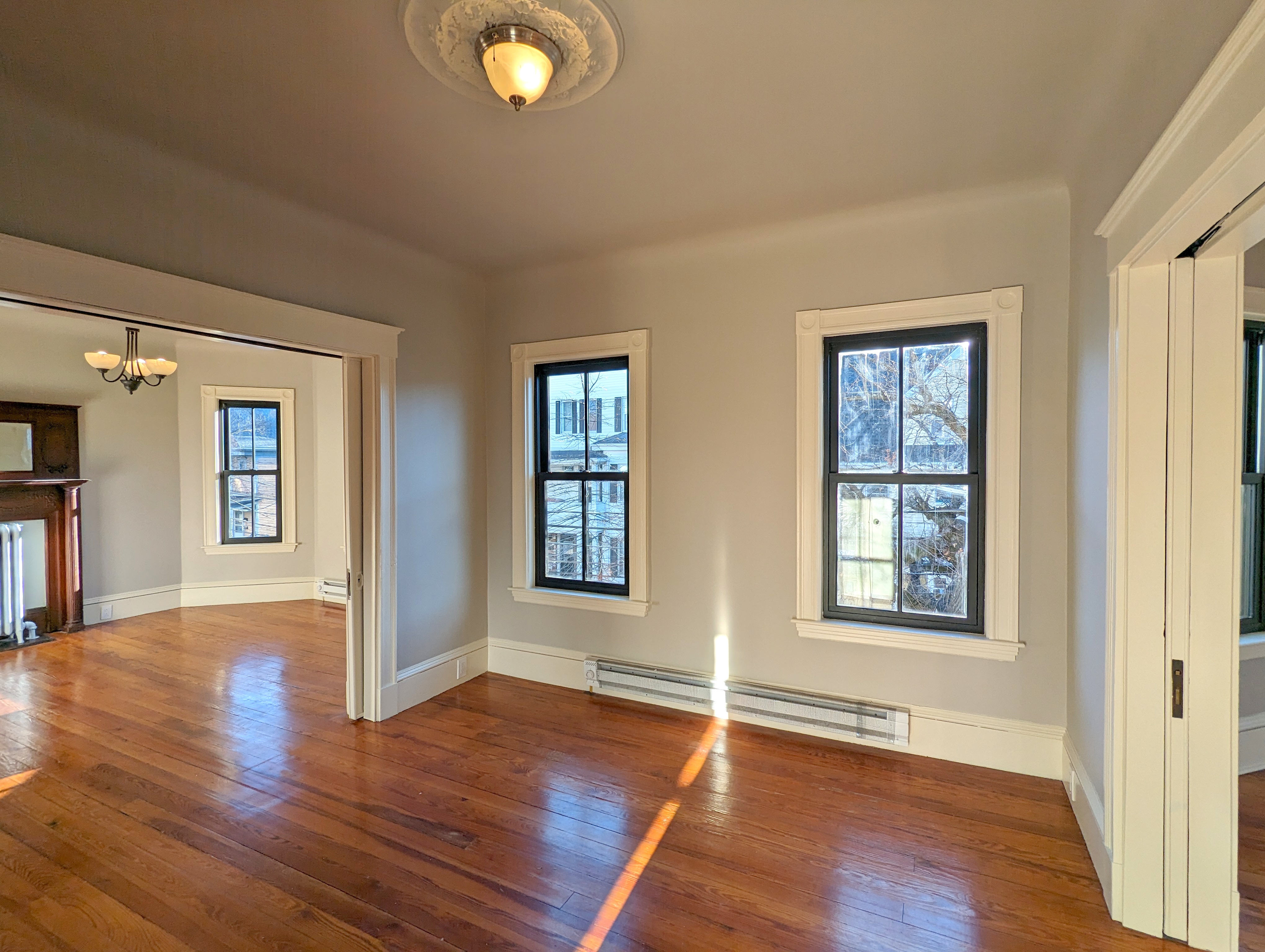 8 Charnwood Rd, Davis Square