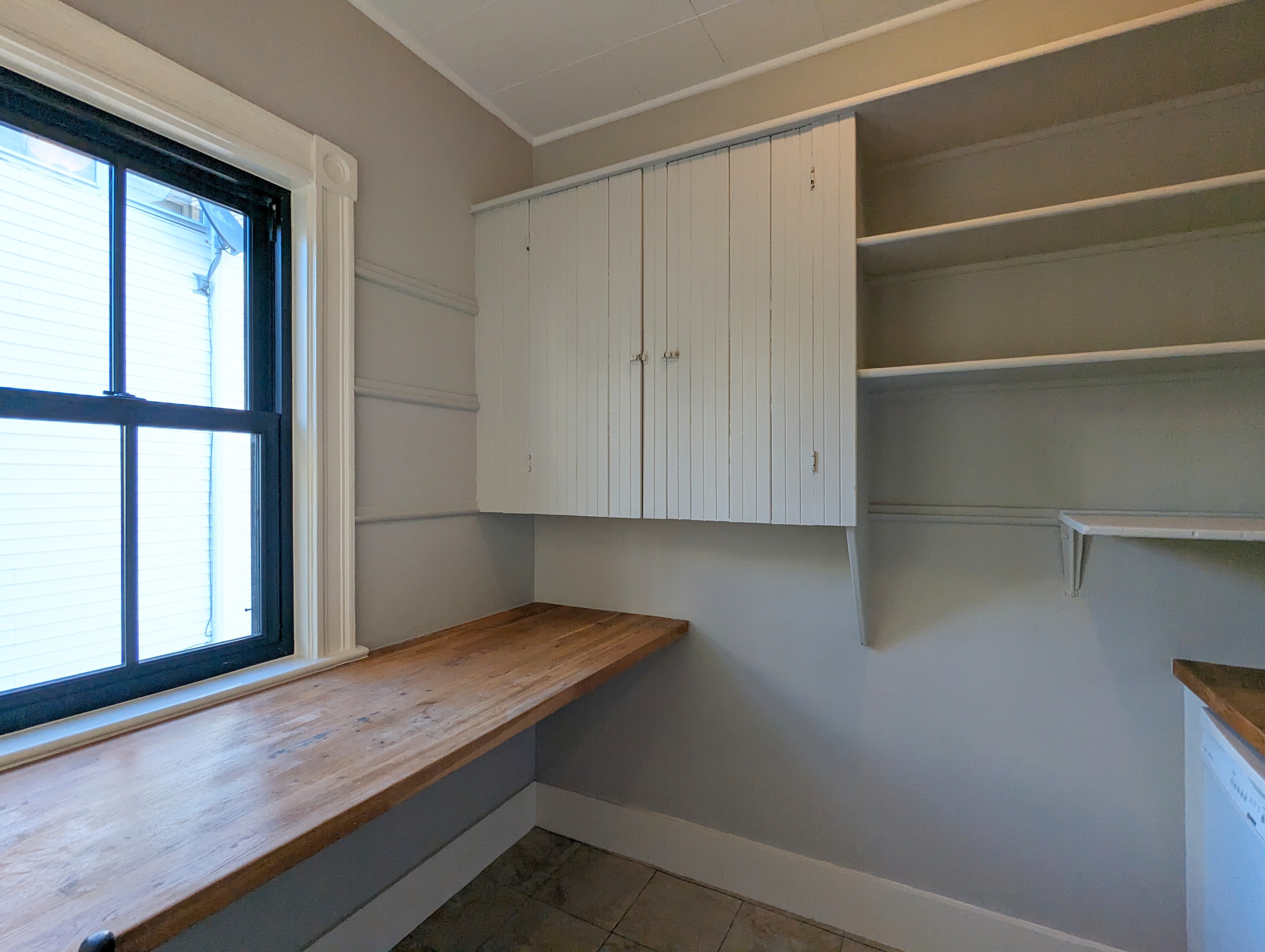 8 Charnwood Rd, Davis Square