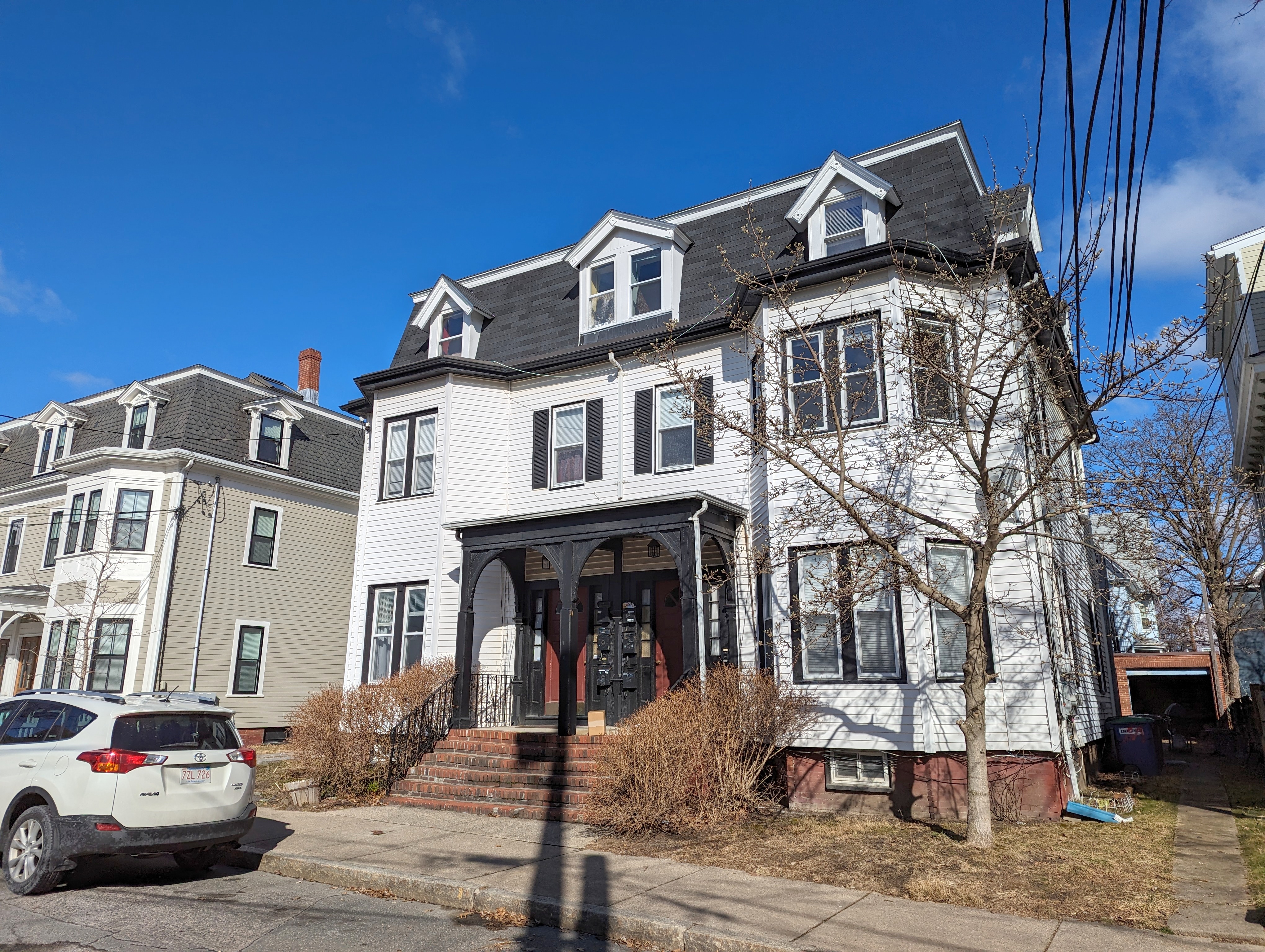 15 Howe St, Magoun Square