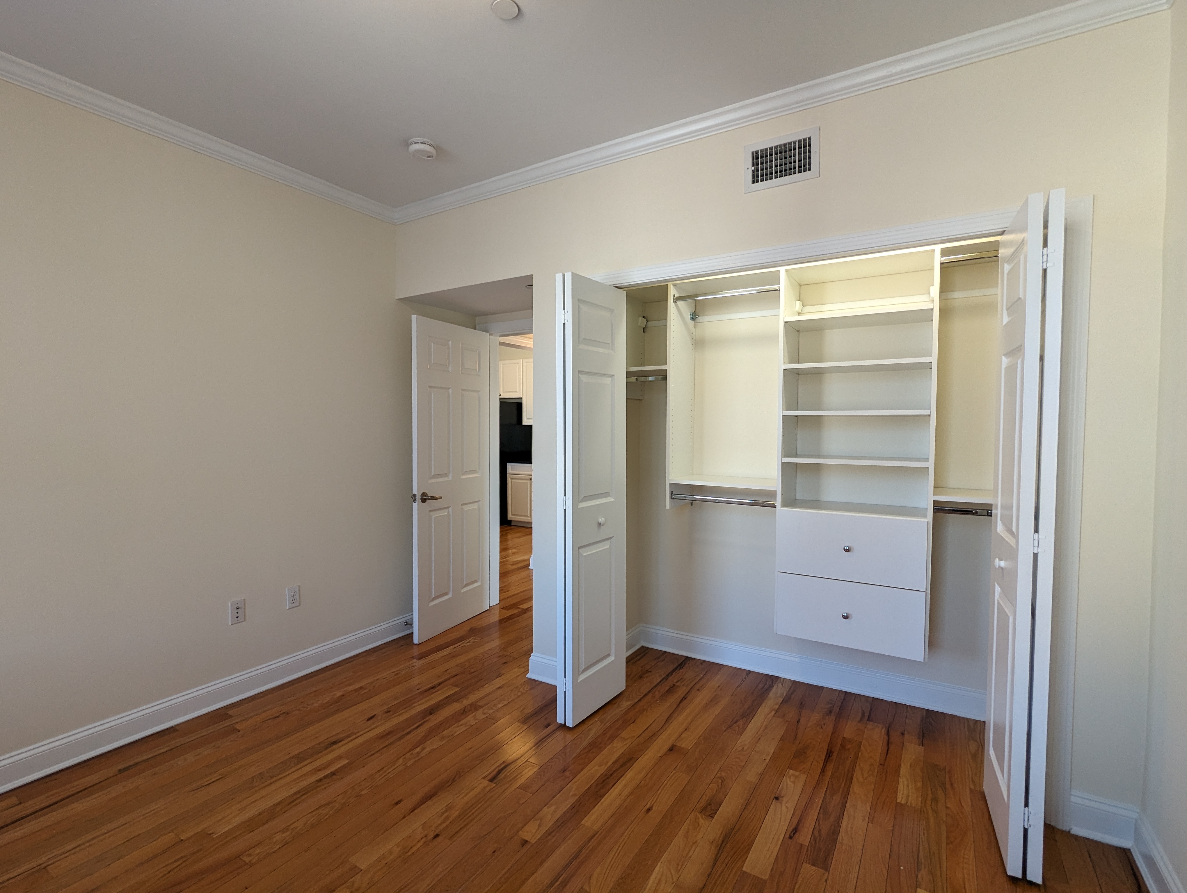 3 Chauncy St, Neighborhood Nine