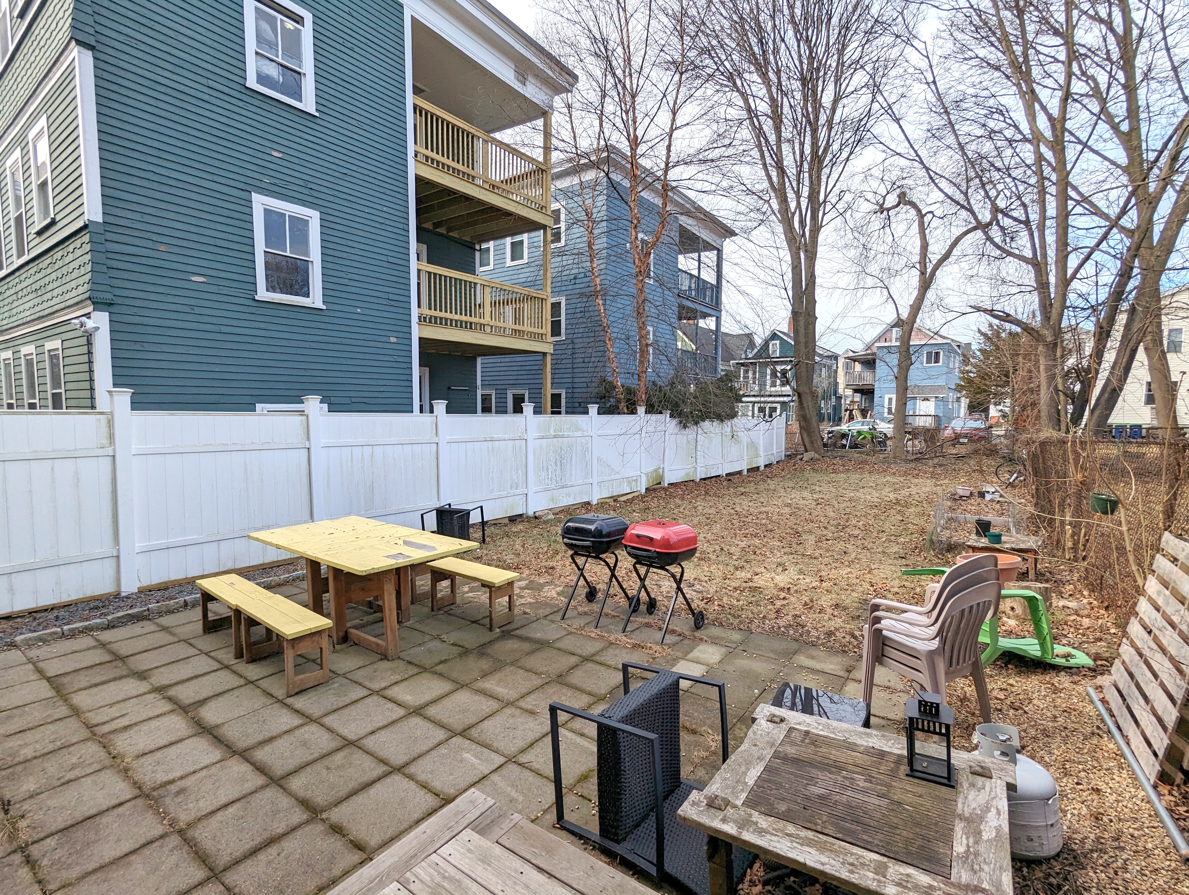 24 Linden Ave, Davis Square